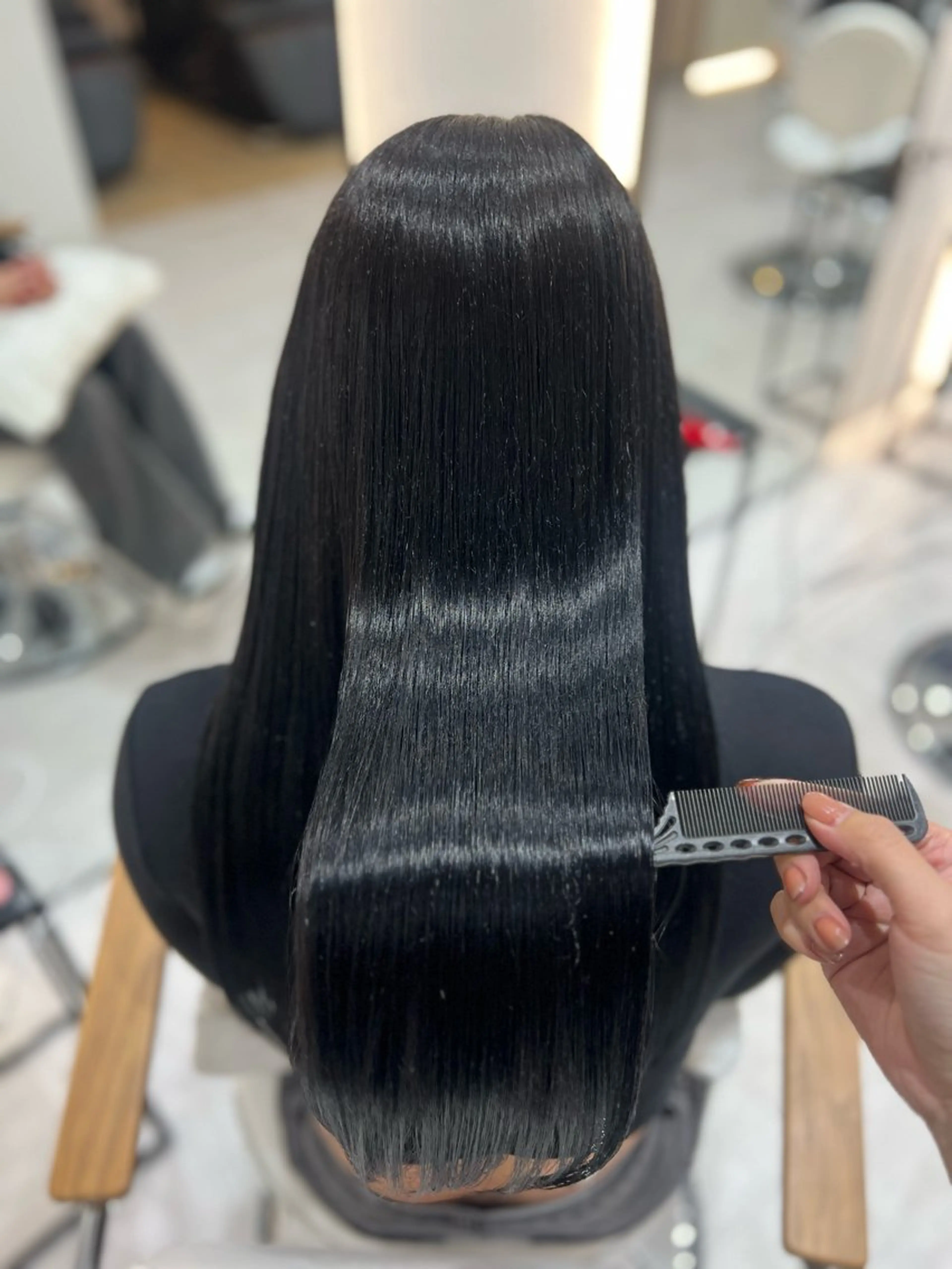 ロング カラー Zina aimiのヘアスタイル