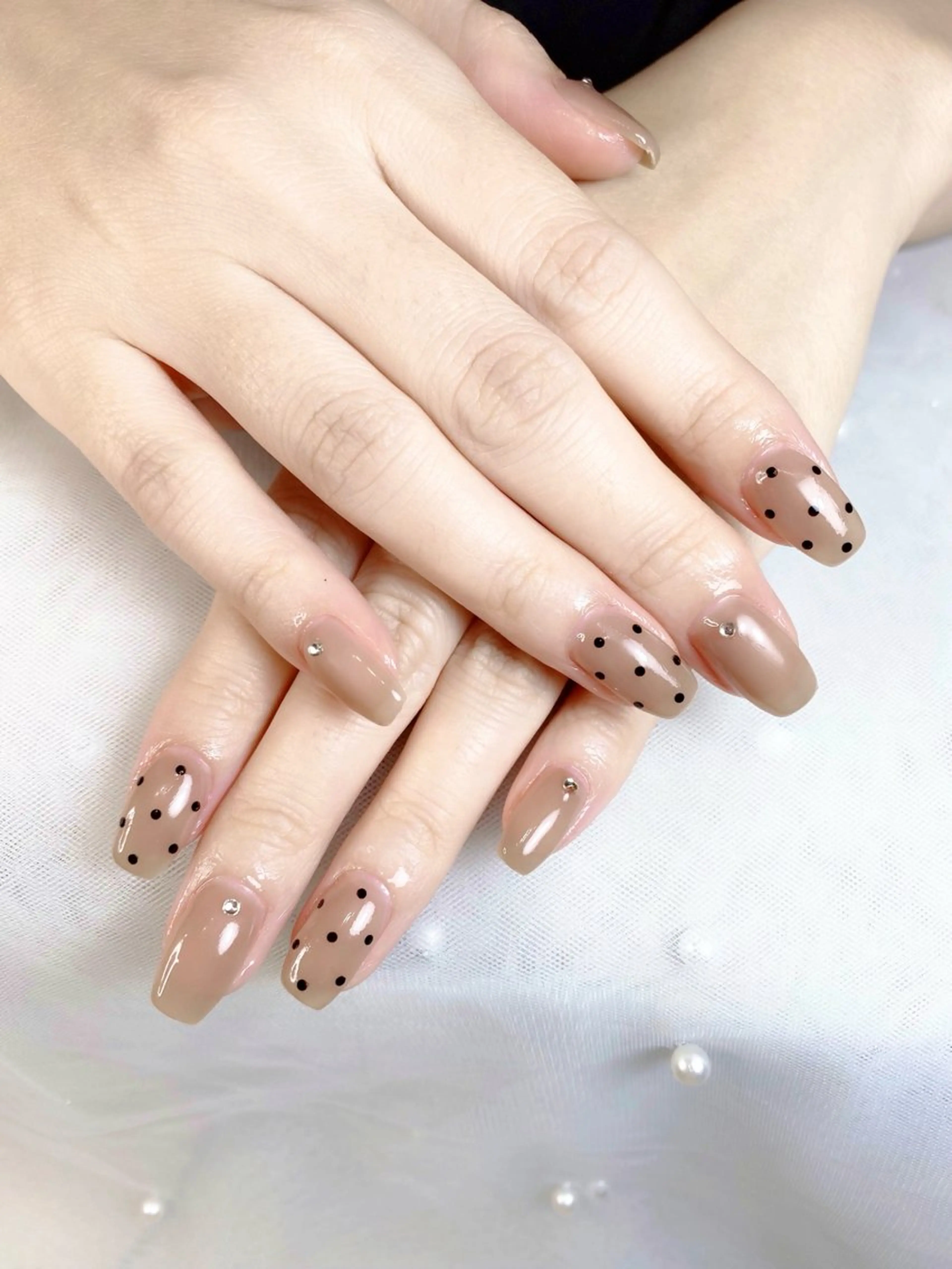 ネイル ドット オフィスネイル シンプルネイル iro+ nailのネイルデザイン