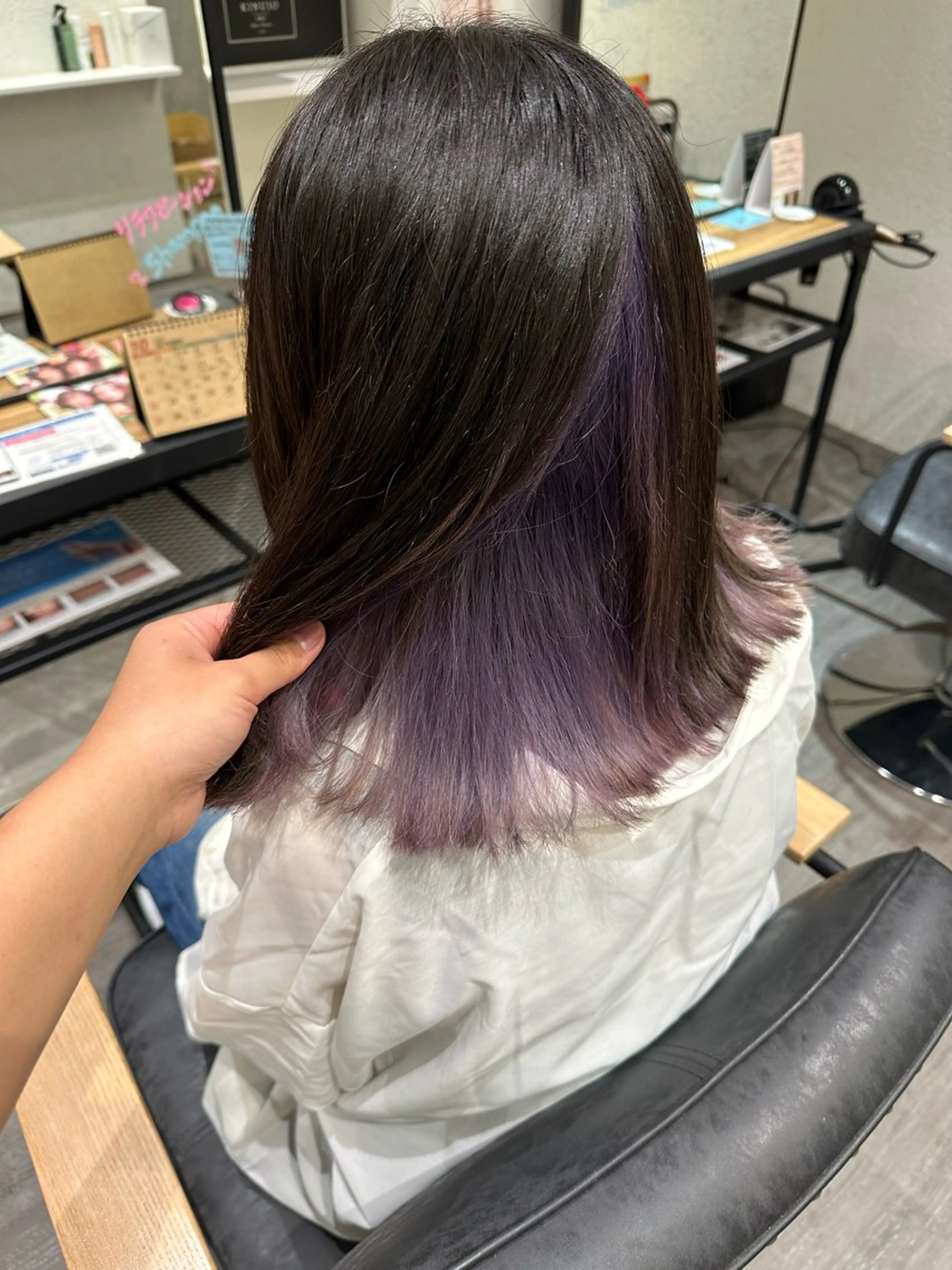 セミロング カラー ラベンダーカラー 艶髪レイヤー上田 紗也🇰🇷💗のヘアスタイル