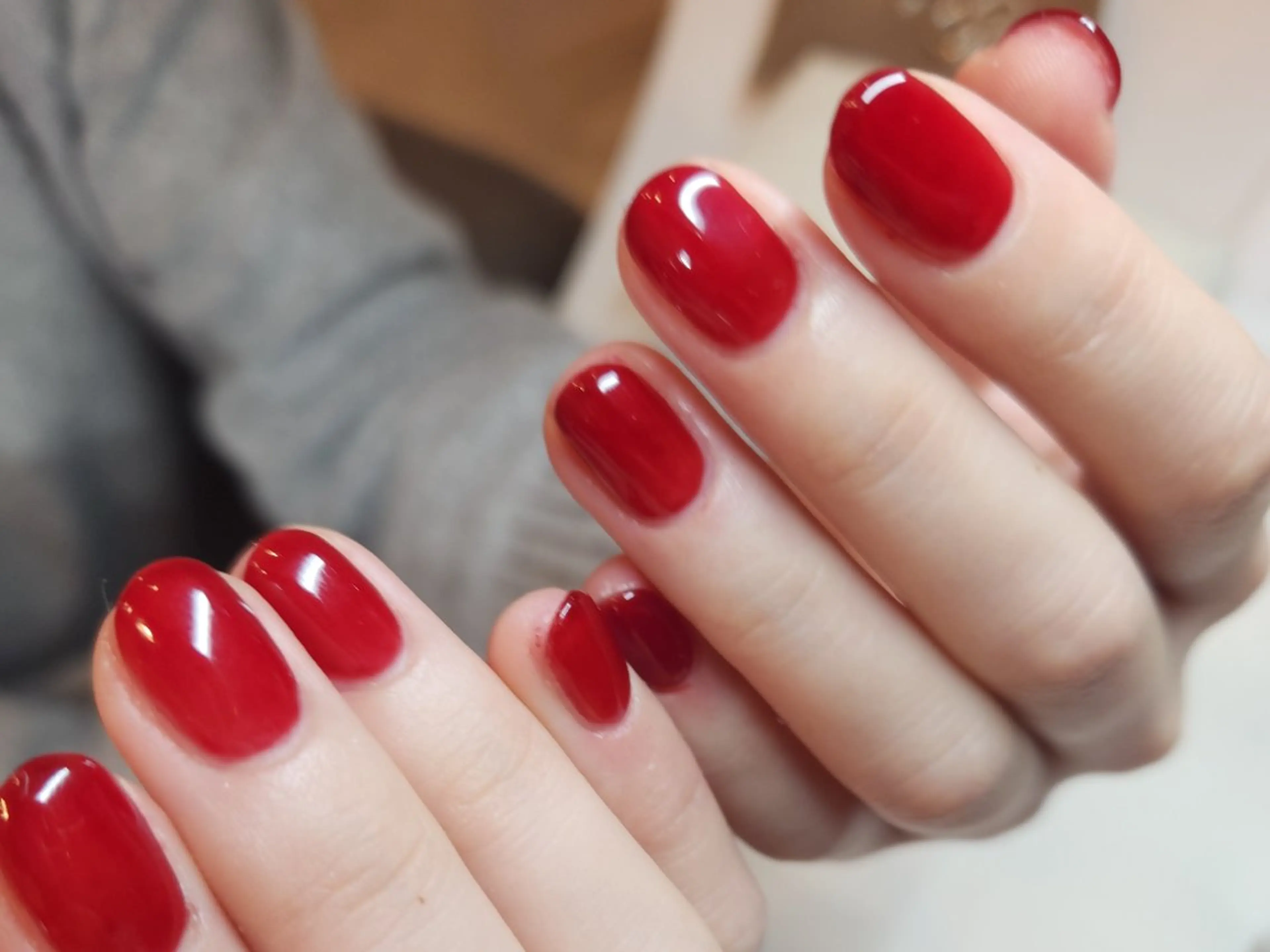 ネイル 赤色 ハンドネイル Non.中目黒nail所属・NailSalon  N.中目黒のネイルデザイン