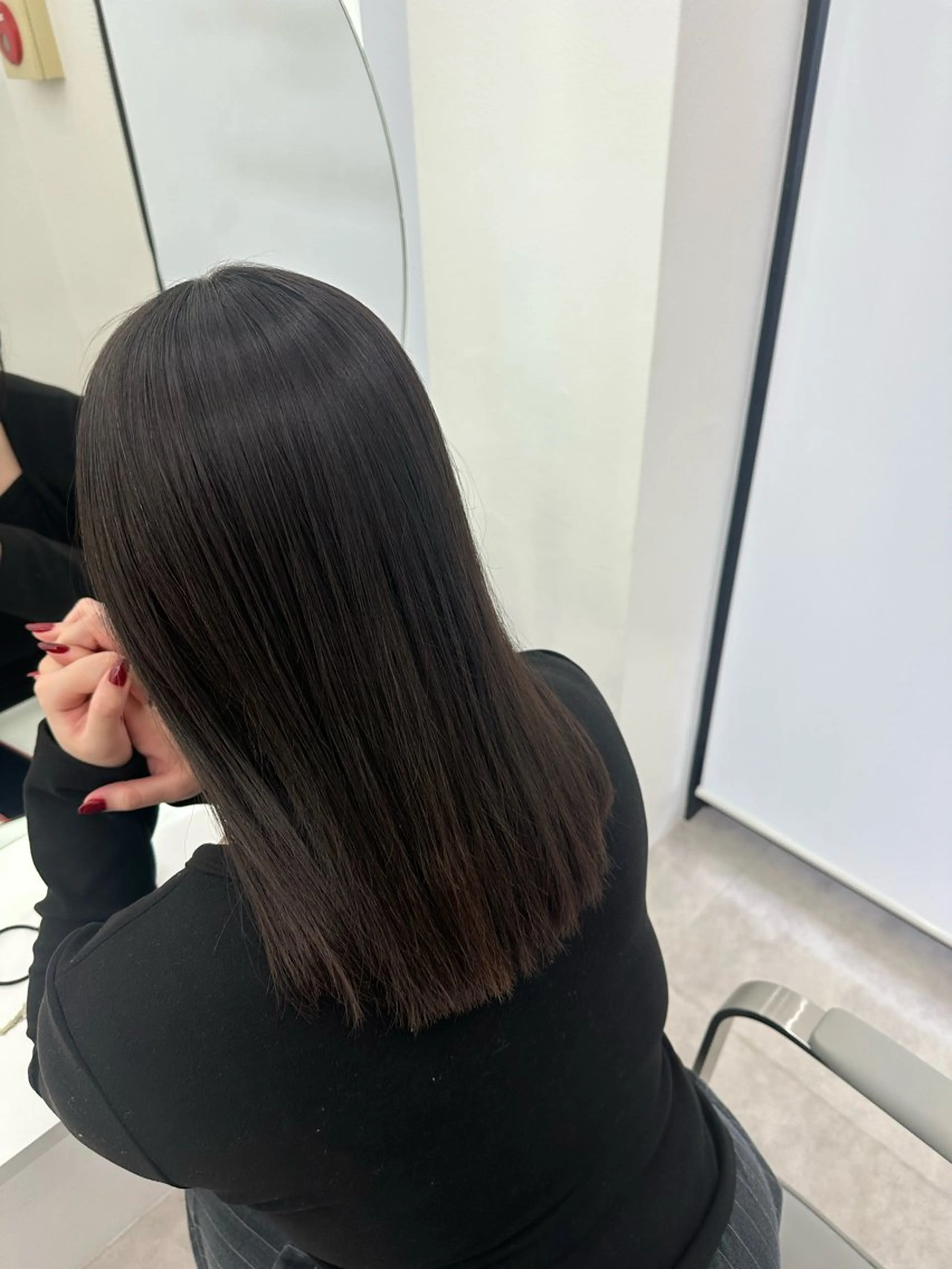 セミロング セミロングパーマ 縮毛矯正 市川 栖々子のヘアスタイル