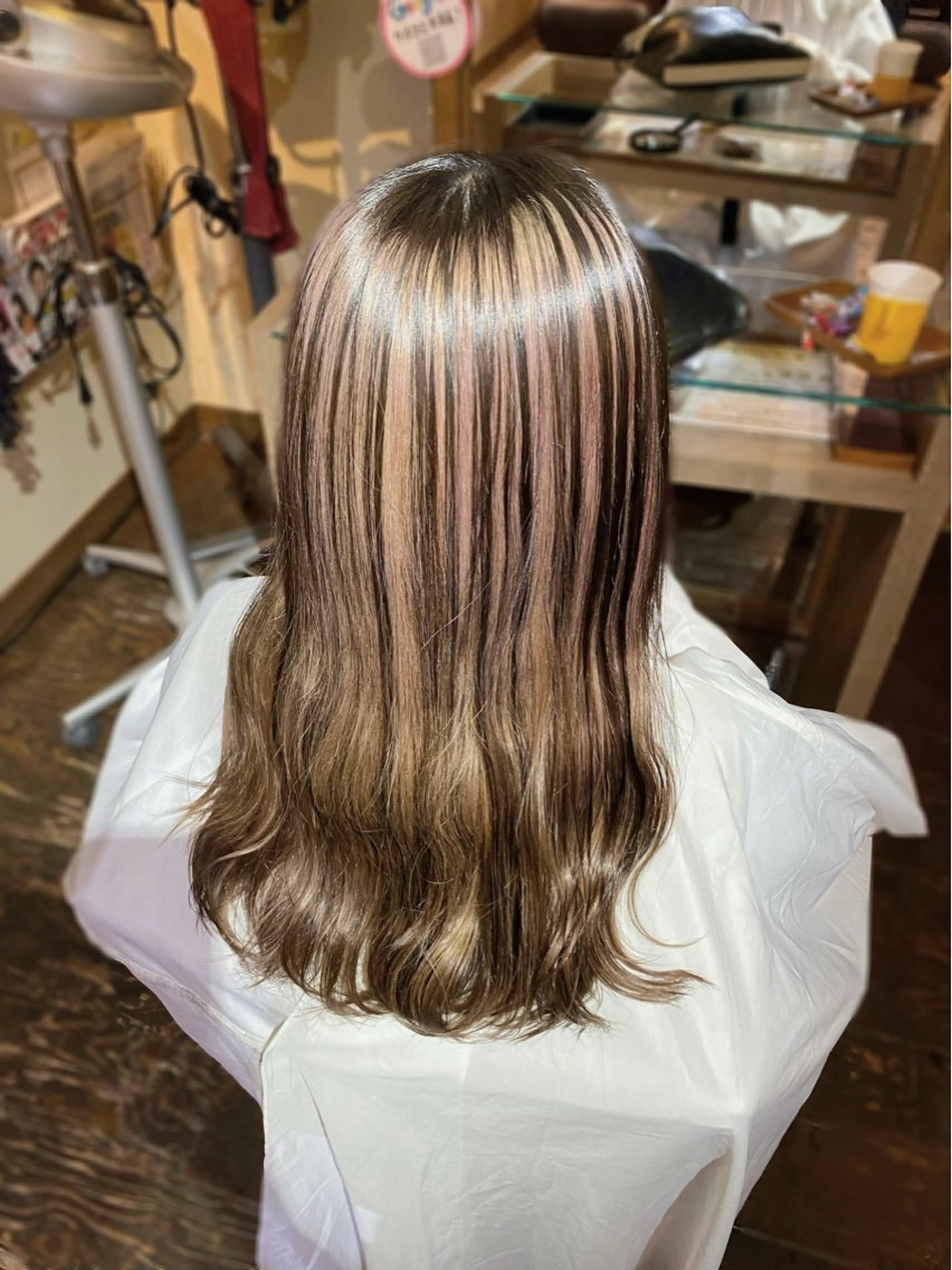 カラー ベージュカラー 黒髪 ブリーチ ブラウンカラー ヘアカラー トリートメント saya （サヤ）のヘアスタイル