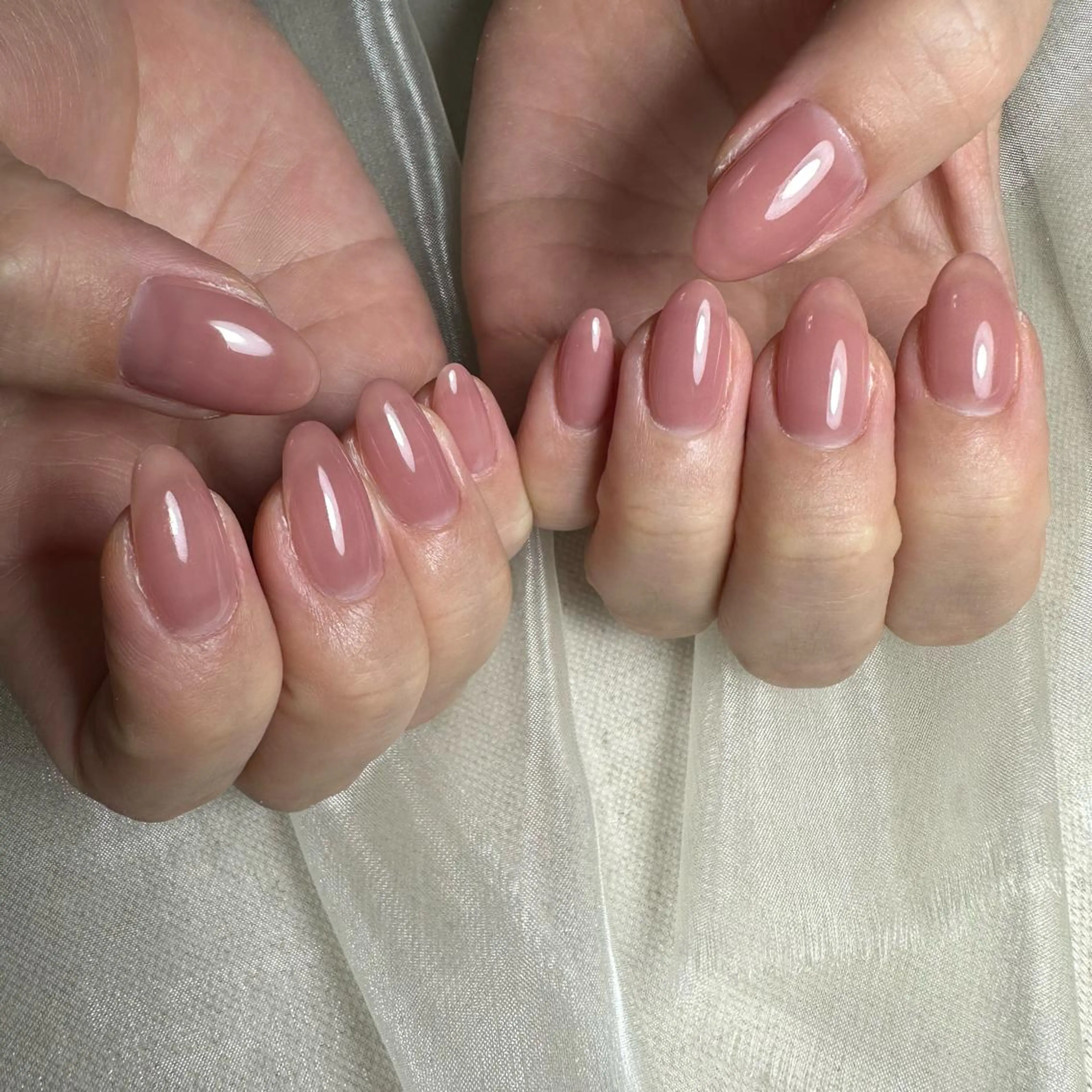 ネイル ハンドネイル 里見 麗のネイルデザイン