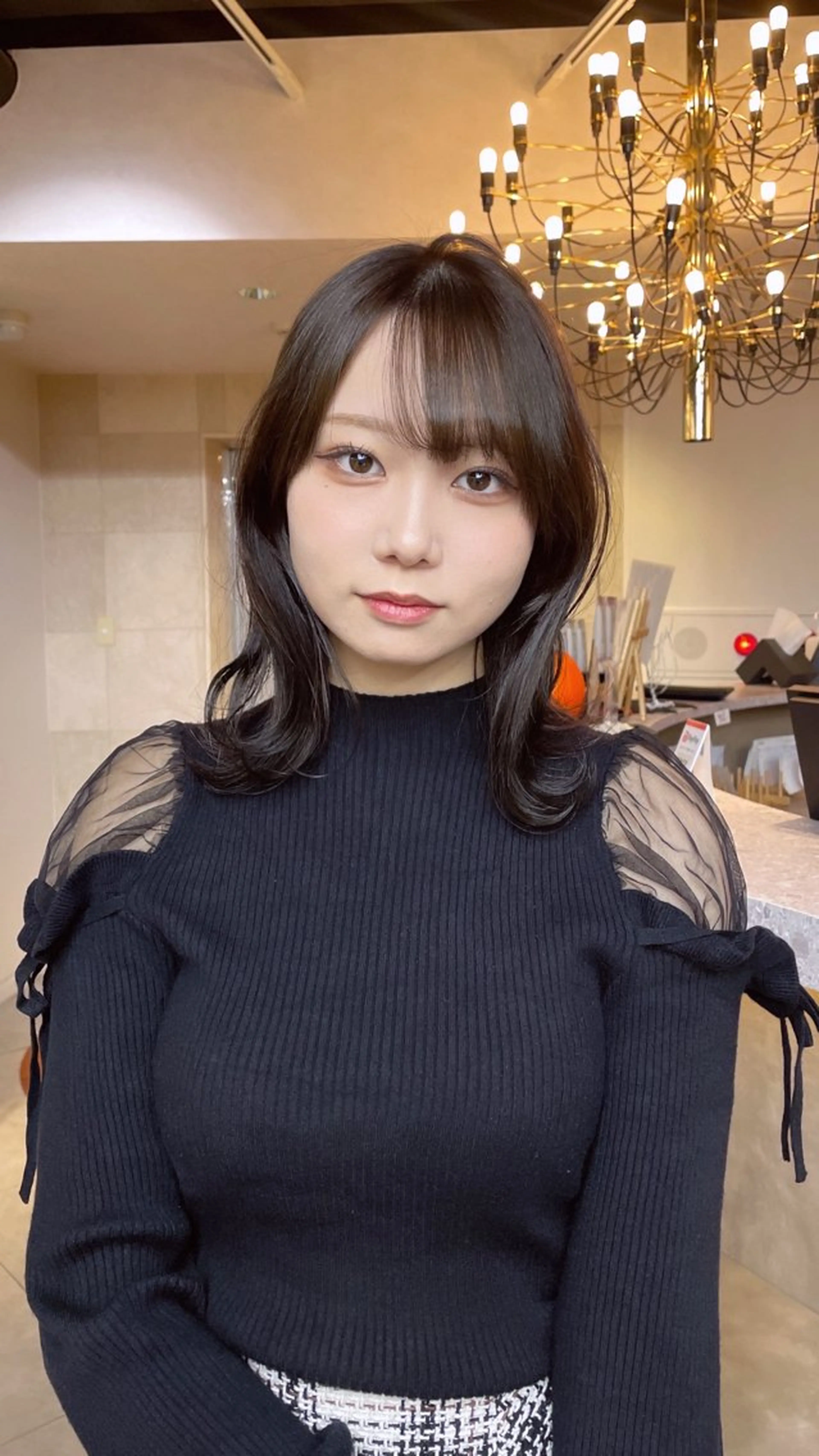 ミディアム カラー りん 🎀韓国スタイルのヘアスタイル