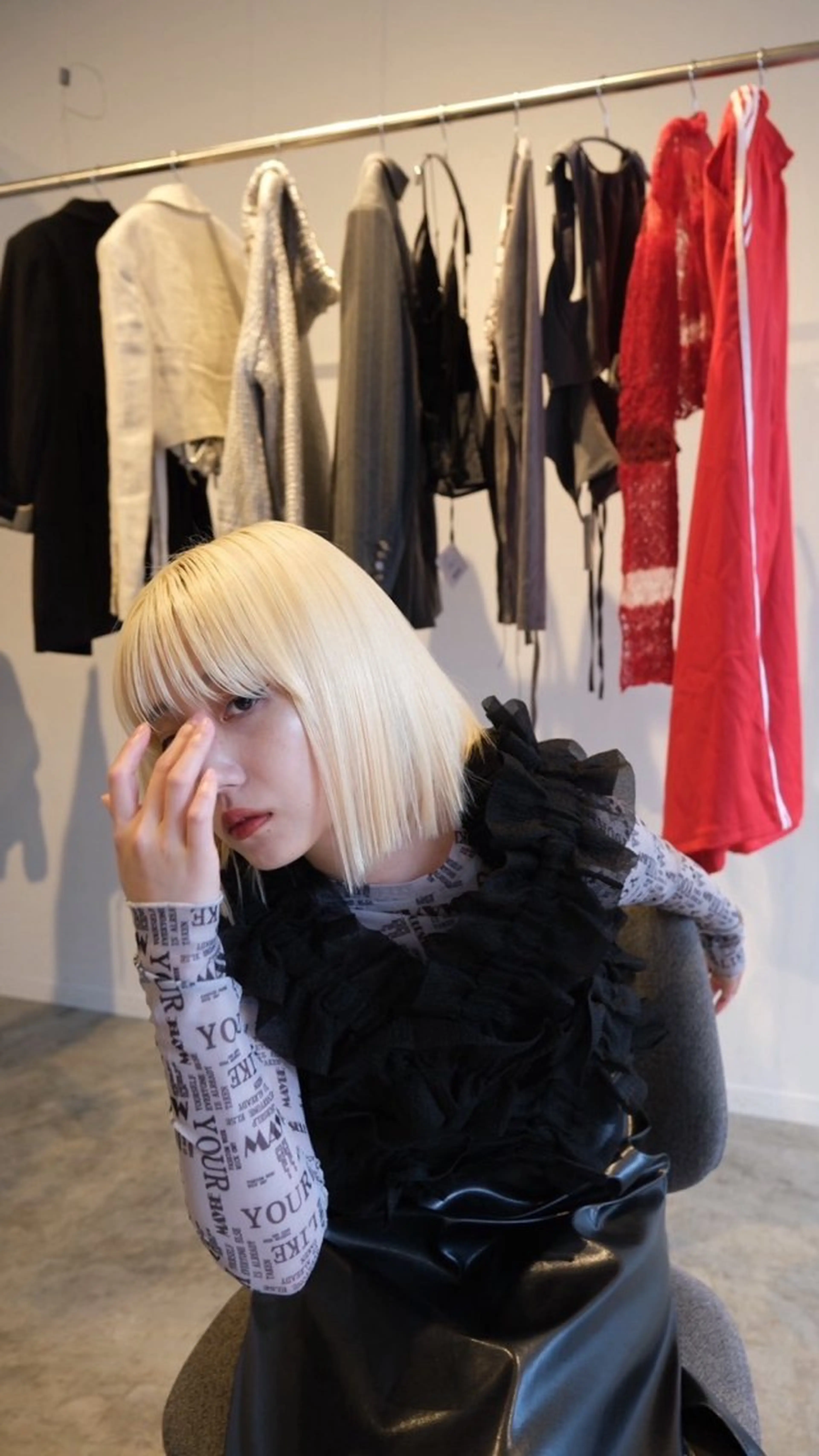 カラー hinata /ハイトーンのヘアスタイル