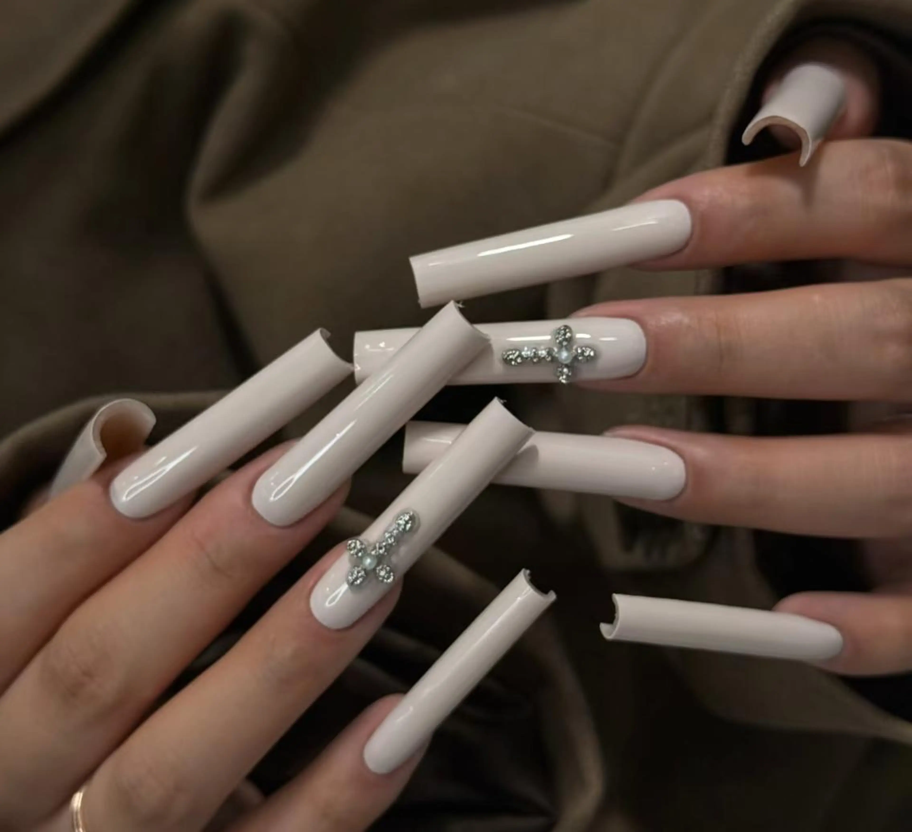 ネイル ハンドネイル 🎀 NaNa_nailのネイルデザイン