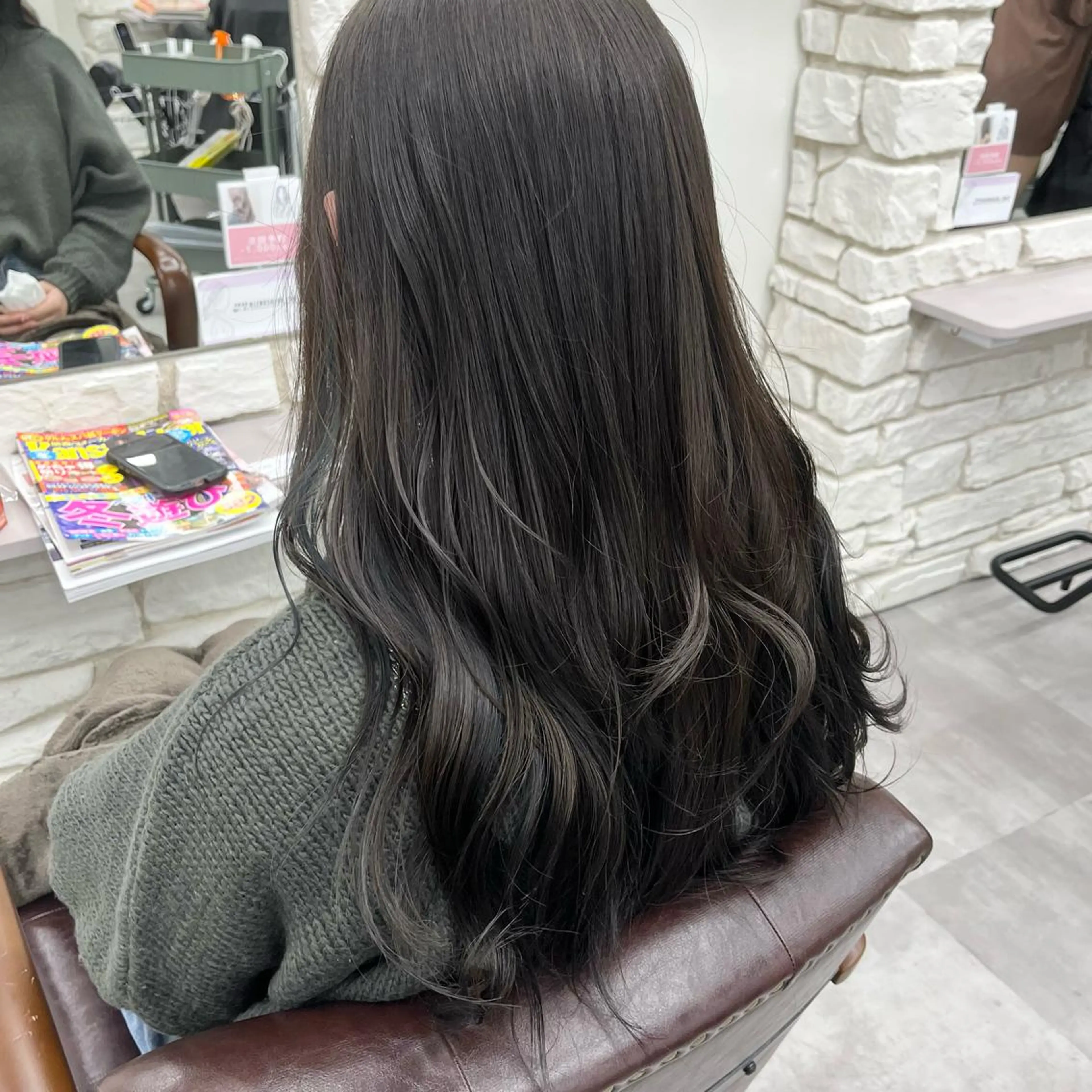 カラー グレージュ カット ヘアカラー トリートメント 巻ける髪質改善で美髪 にデザイン✨/よしみのヘアスタイル