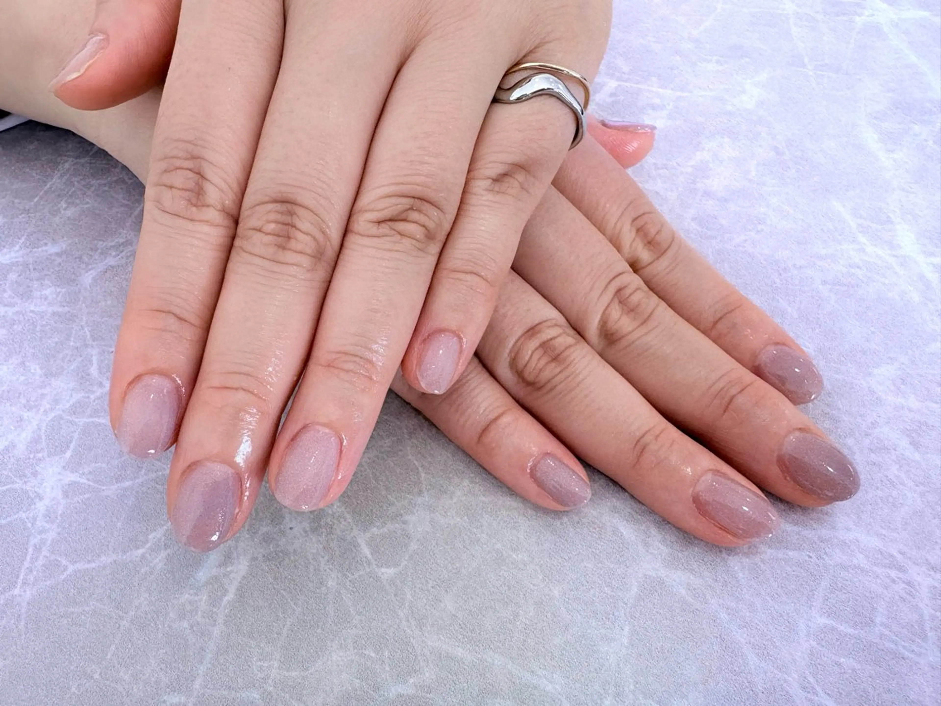 ネイル マグネットネイル ワンカラーネイル シンプルネイル ハンドネイル ハンドケア Lian salonのネイルデザイン