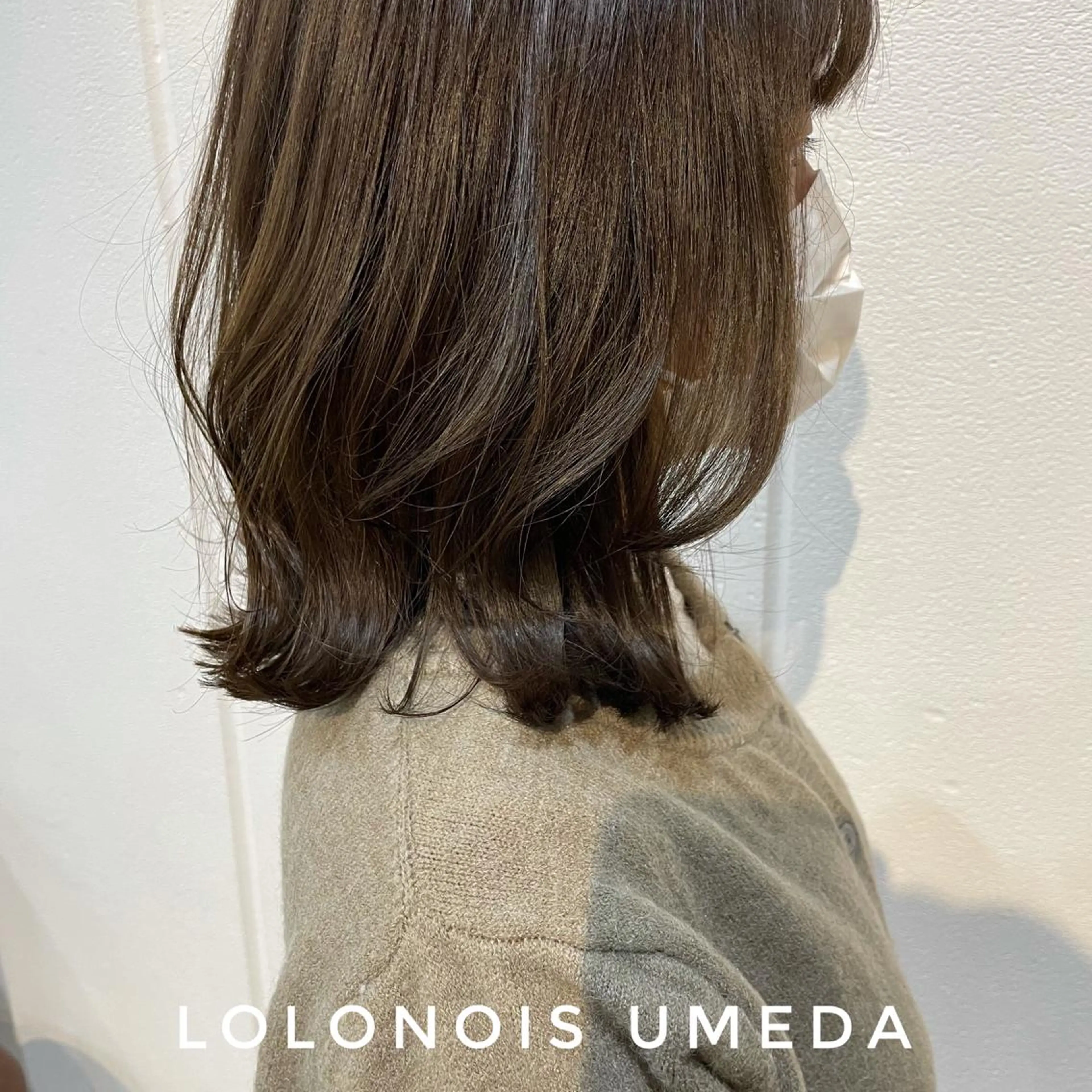 ミディアム カラー アッシュ アッシュグレー Lolonois梅田 /Okazaki:)のヘアスタイル