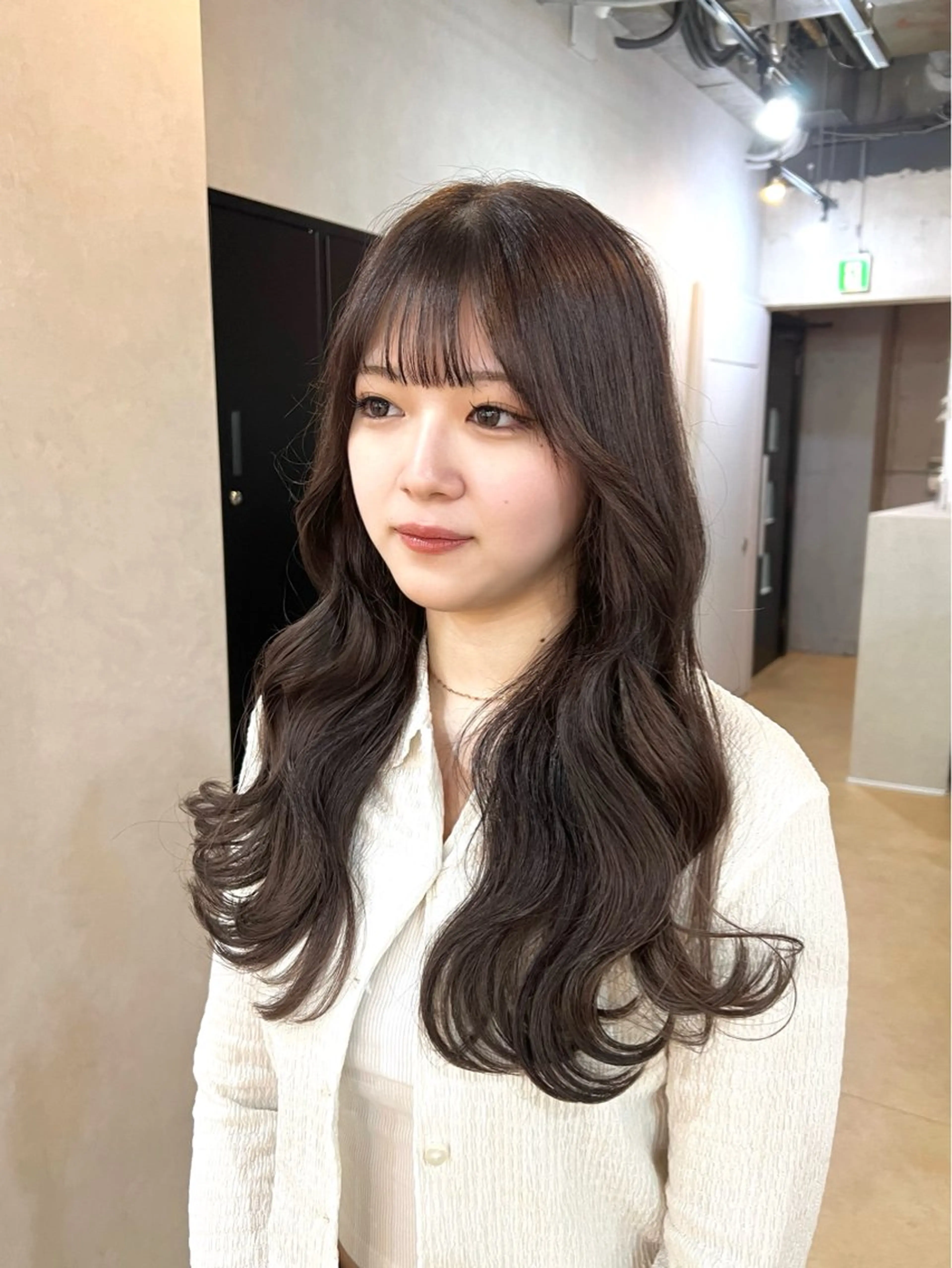 ロング アッシュ アッシュグレー アッシュグレージュ カット ヘアカラー トリートメント 店長/レイヤーカット /大東悠生のヘアスタイル