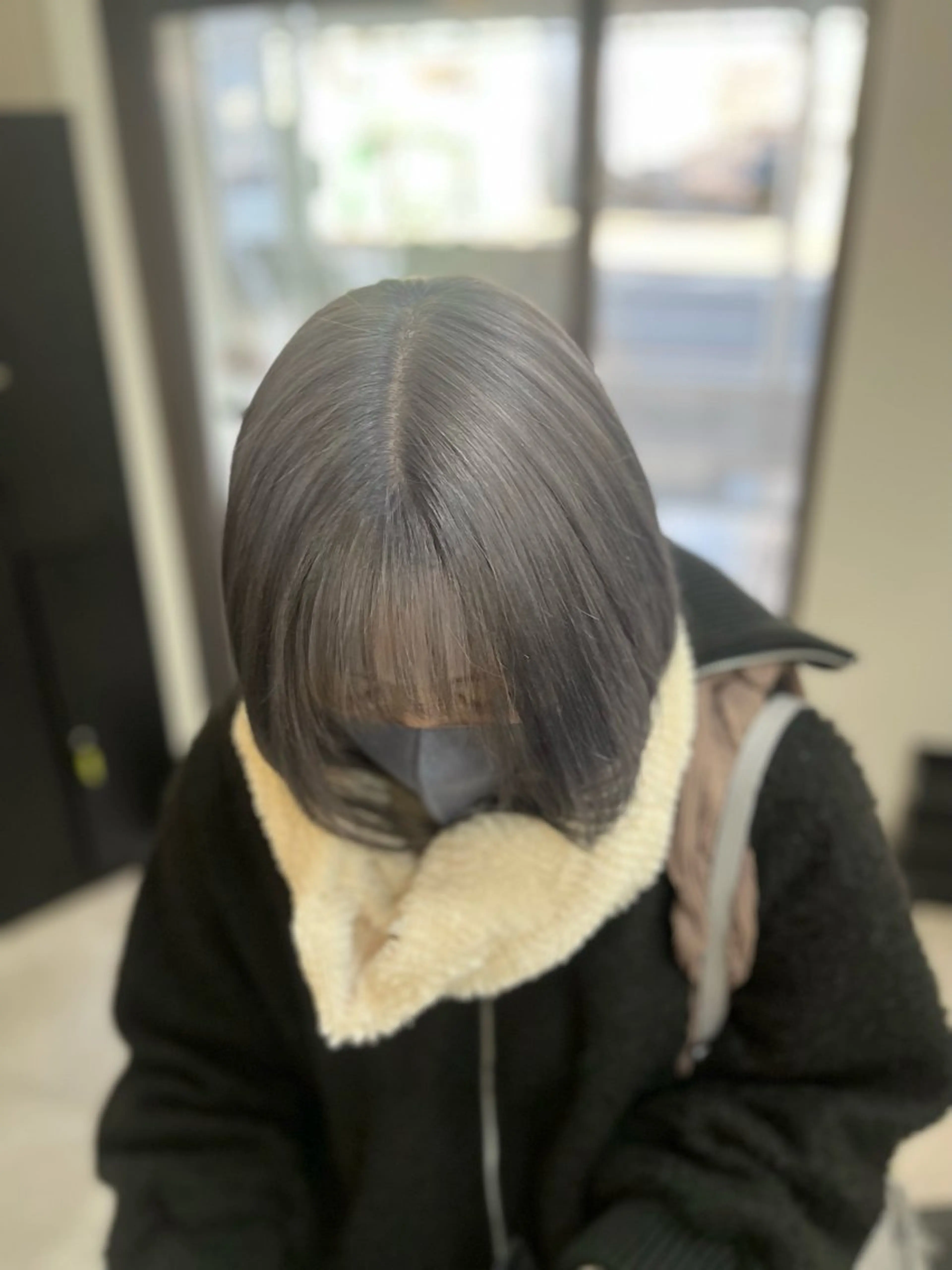 ショート カラー ブリーチ ヘアカラー 🦋Yui🦋透明感 /ベージュ/Wカラーのヘアスタイル