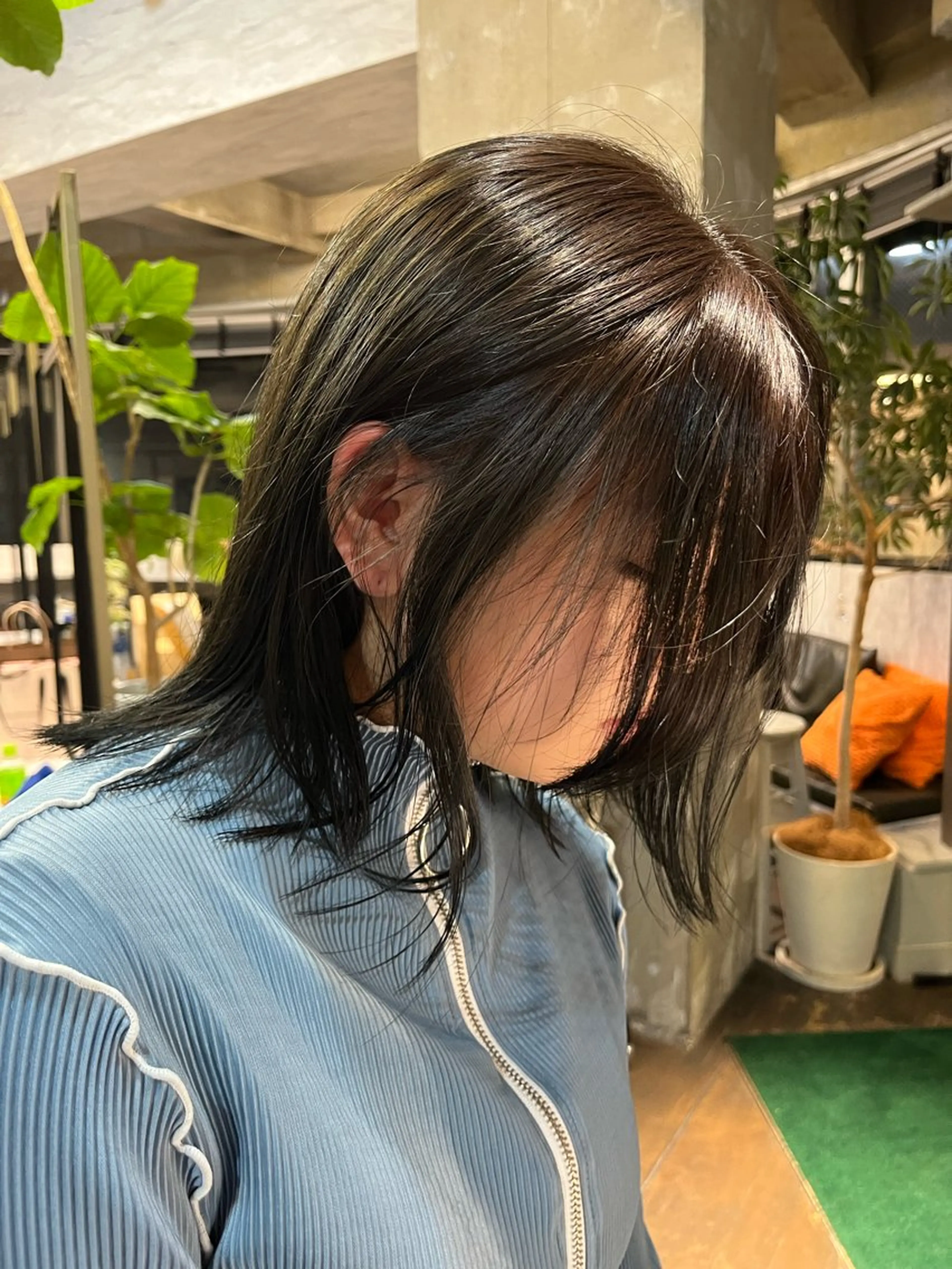 カラー オレンジ 西舘 柚のヘアスタイル