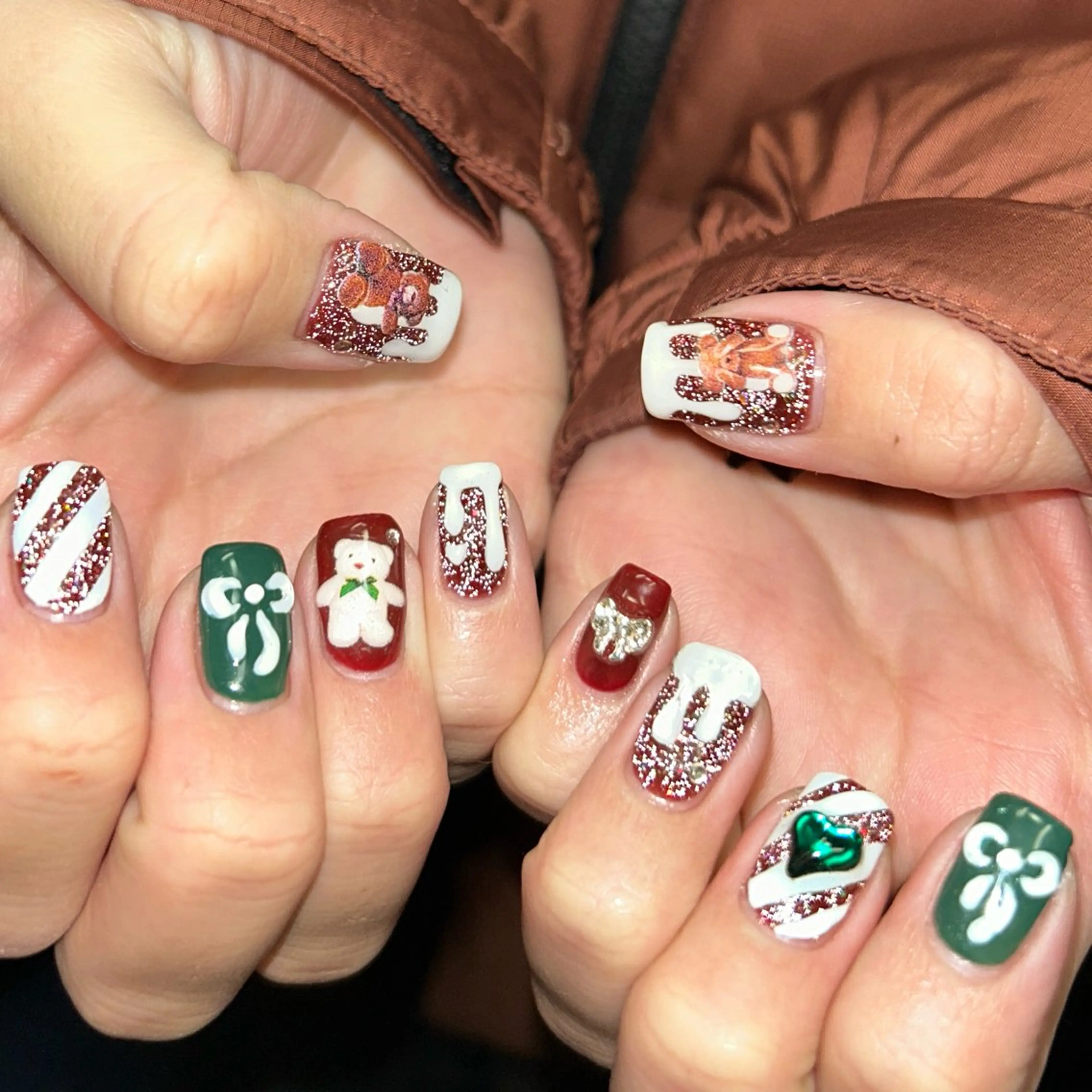 🍓新人ネイリスト🍓ジェルやり放題/パーツ付け放題/アート👌 ̖́-‬の写真