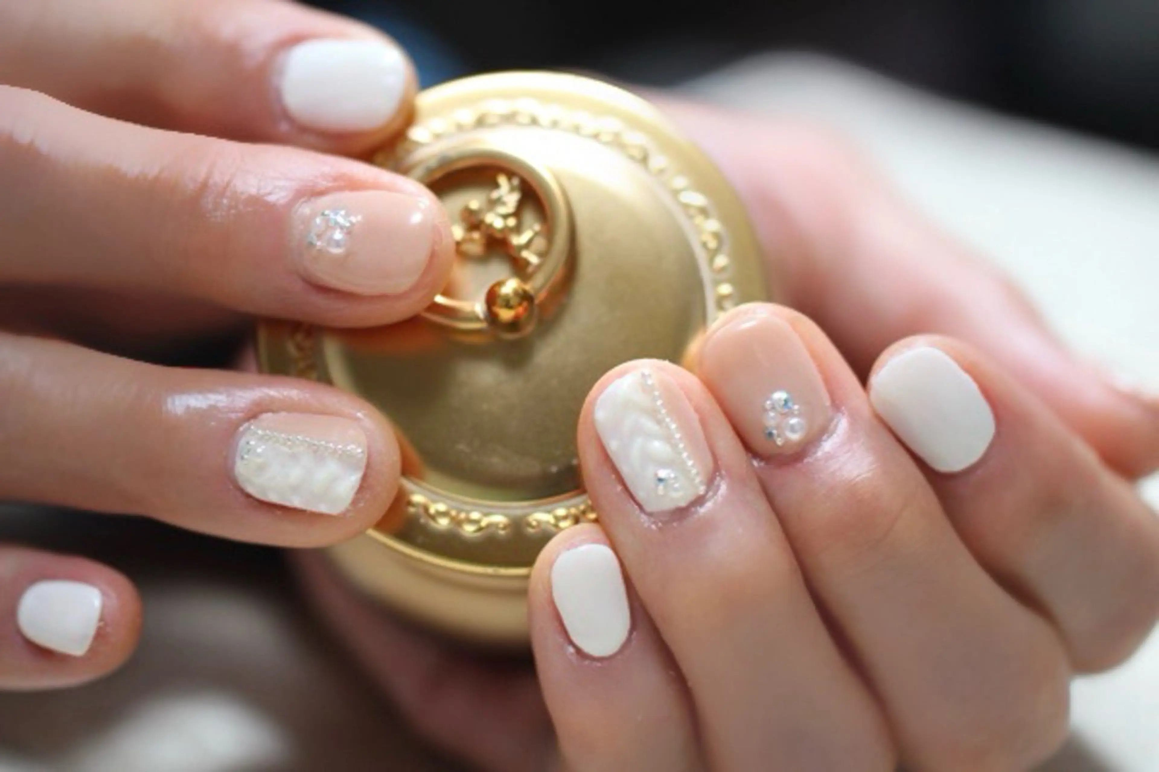 ネイル アートネイル ジェルネイル ママリンド　志村坂上店所属・しみ えんのネイルデザイン