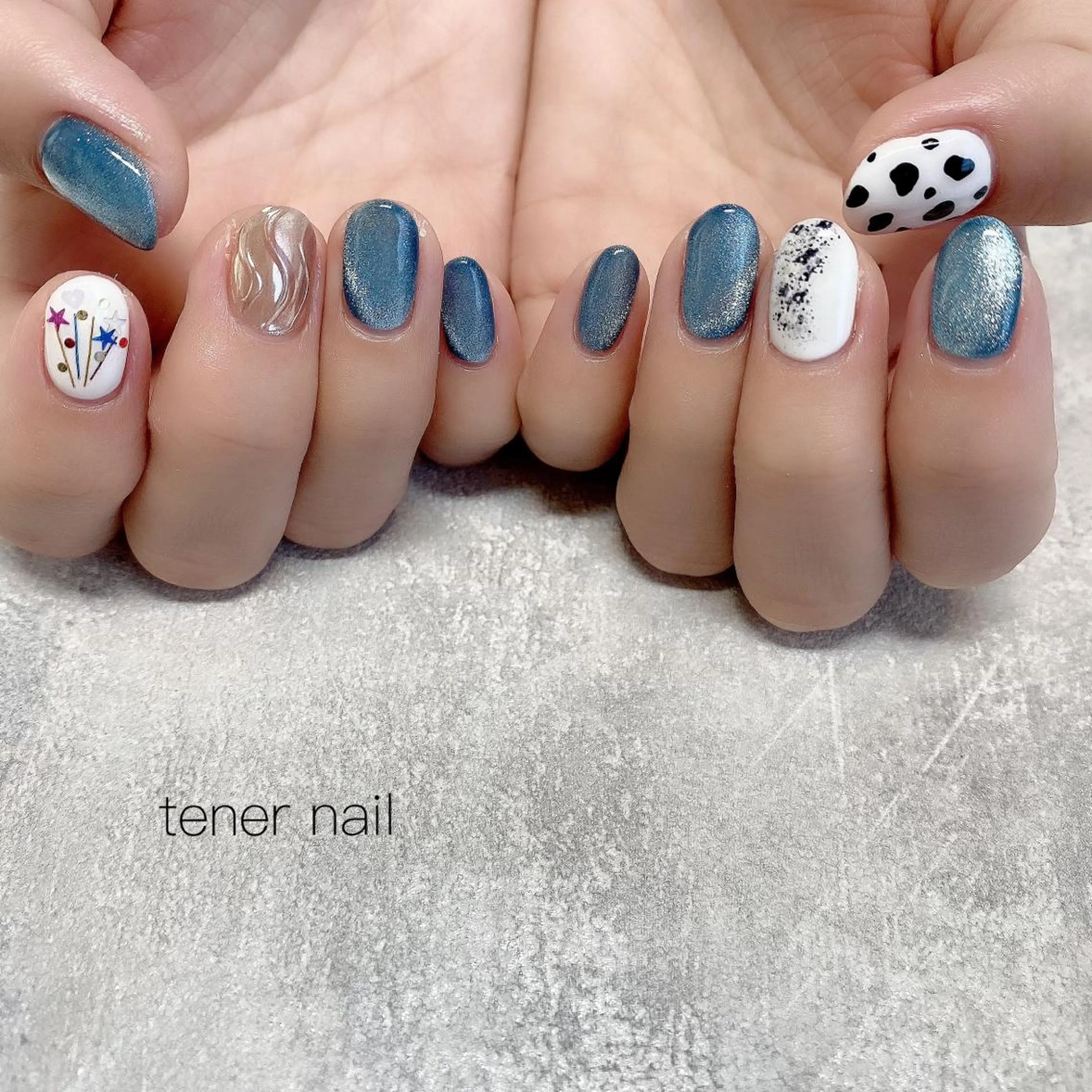 ネイル アートネイル ブルー マグネットネイル テネルネイル tener nailのネイルデザイン