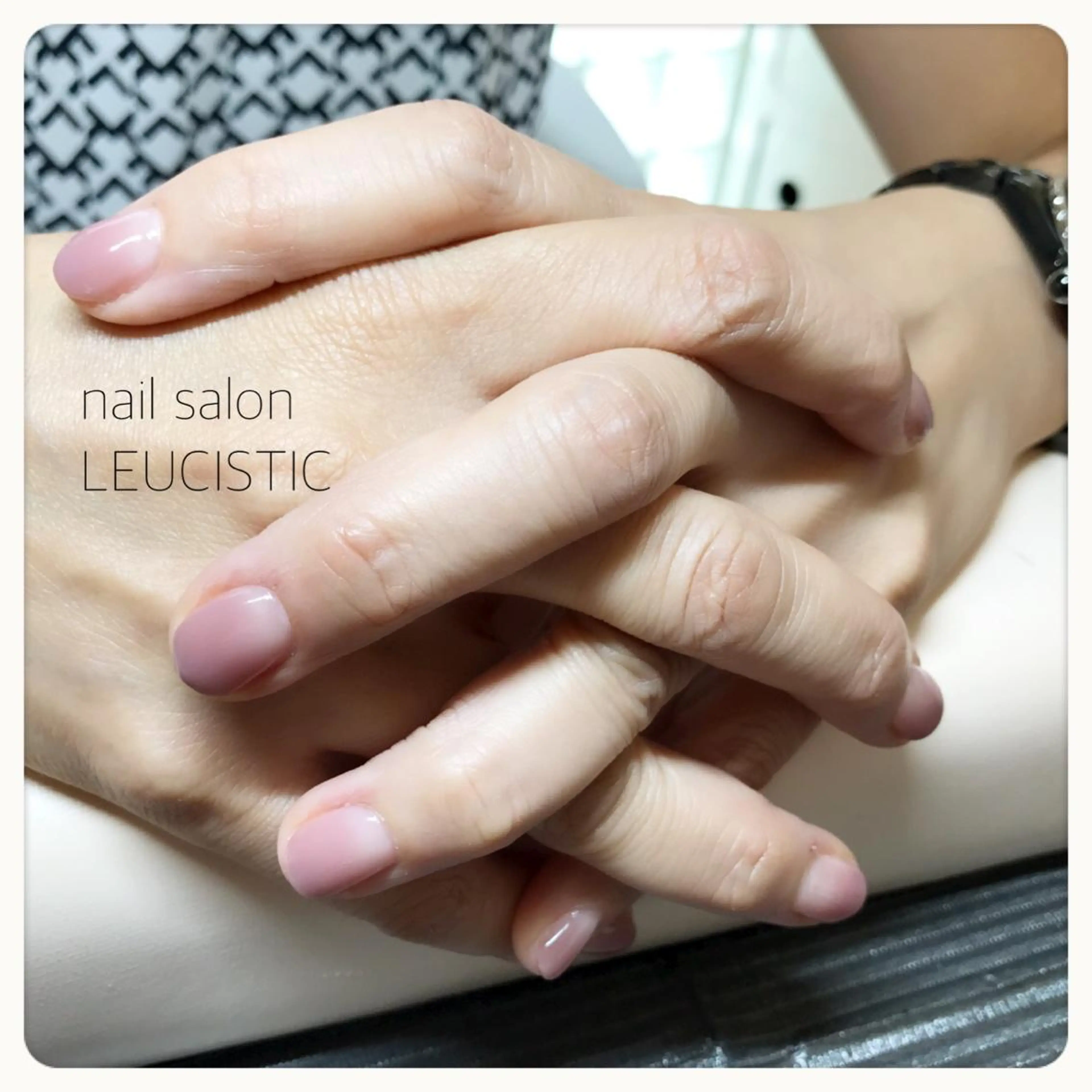 ネイル グラデーション 美時雨 bishigureのエステ・リラクイメージ