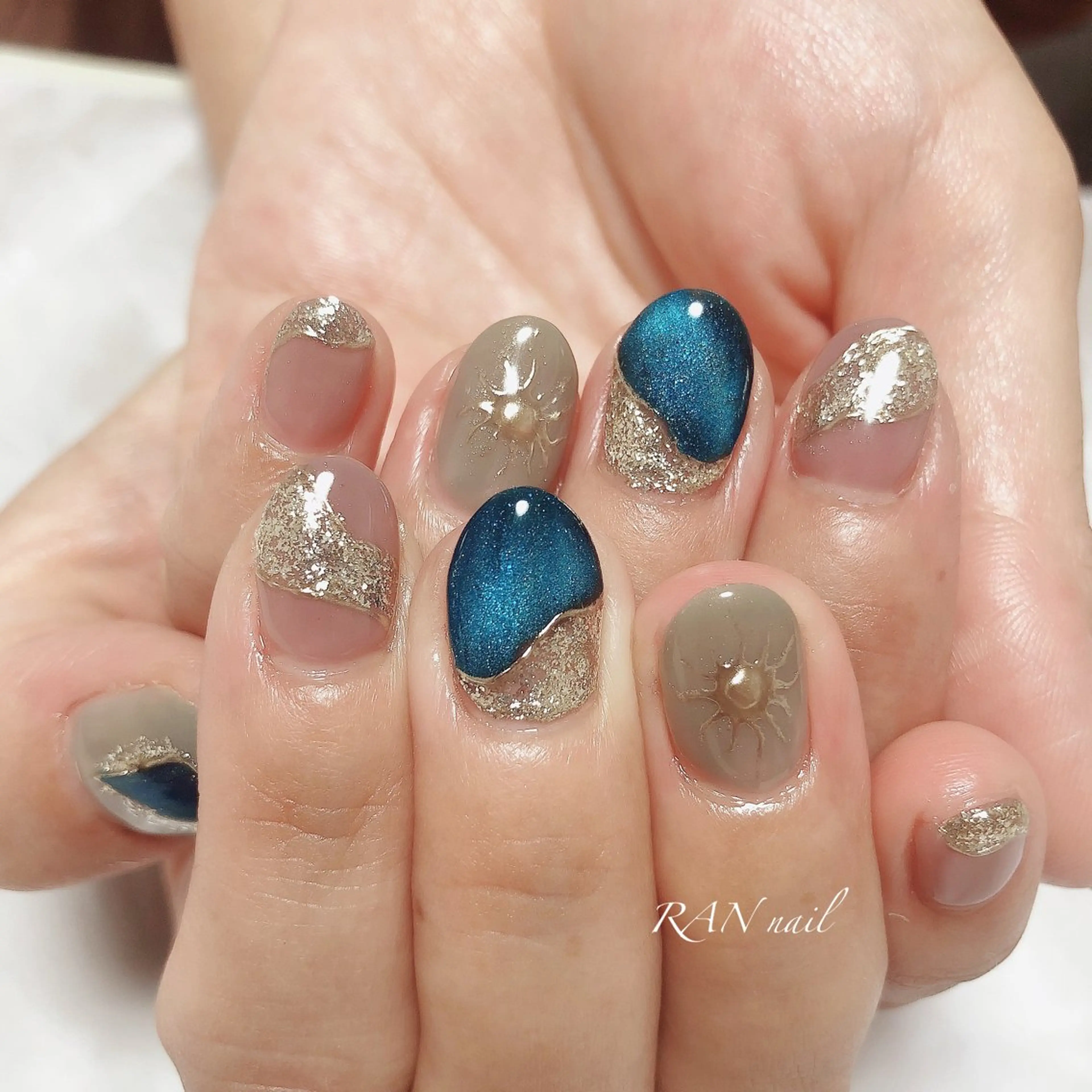 ネイル キラキラネイル ラメ(グリッター) オフィスネイル ハンドネイル フットネイル RAN nail 〜ランネイル〜所属・RAN nailのネイルデザイン