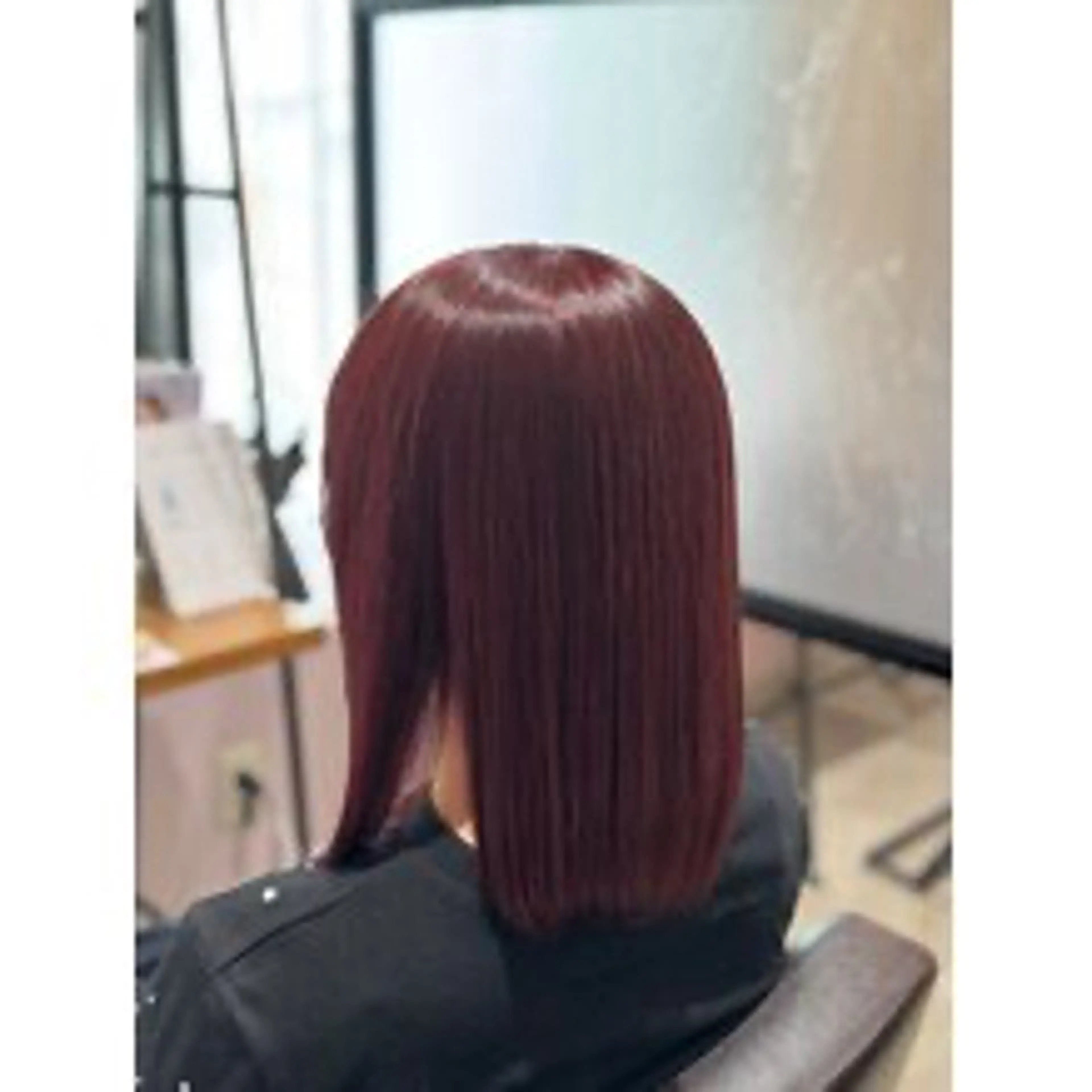 カラー 梶 瑞希のヘアスタイル