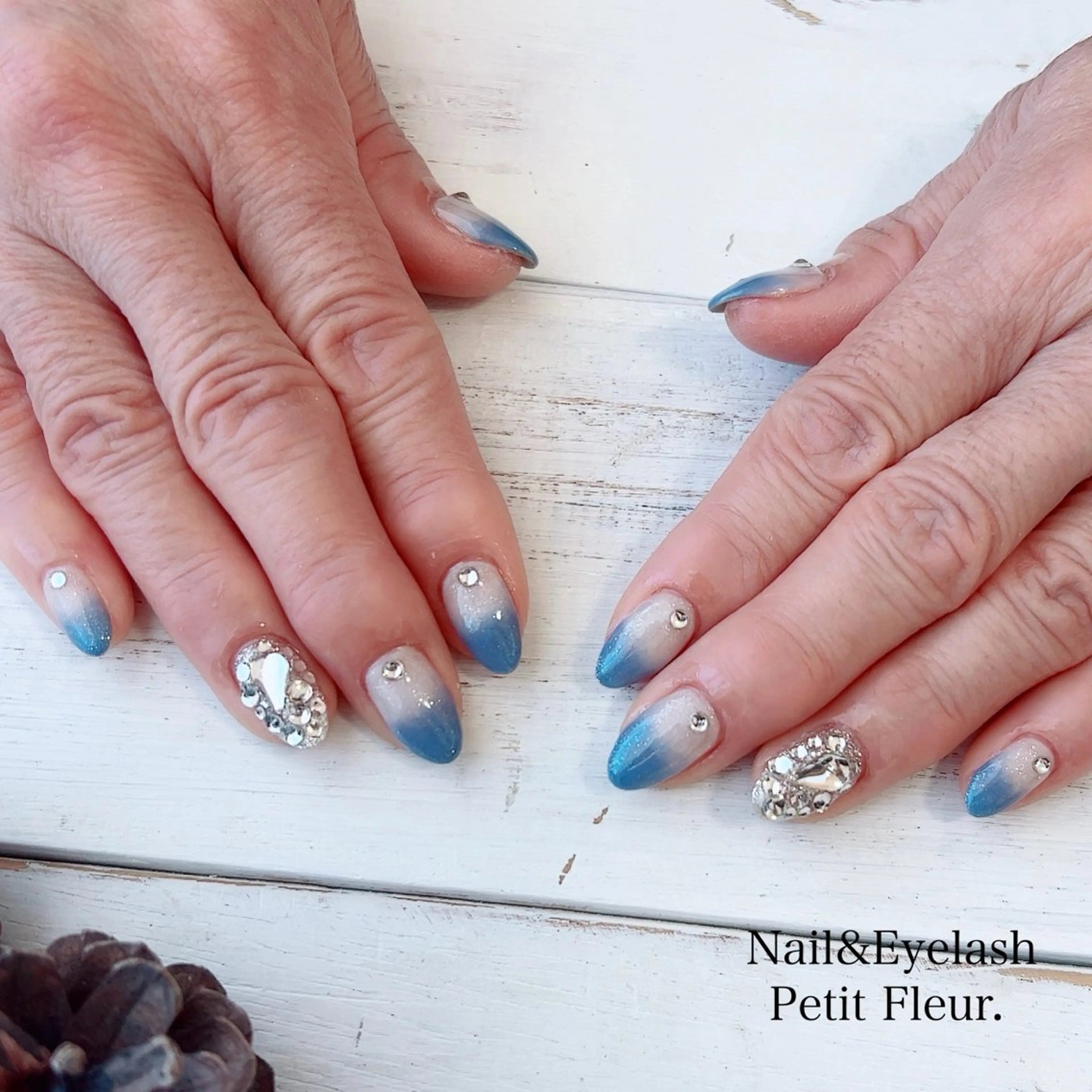 ネイル 青柳 亜梨奈のマツエク・マツパデザイン