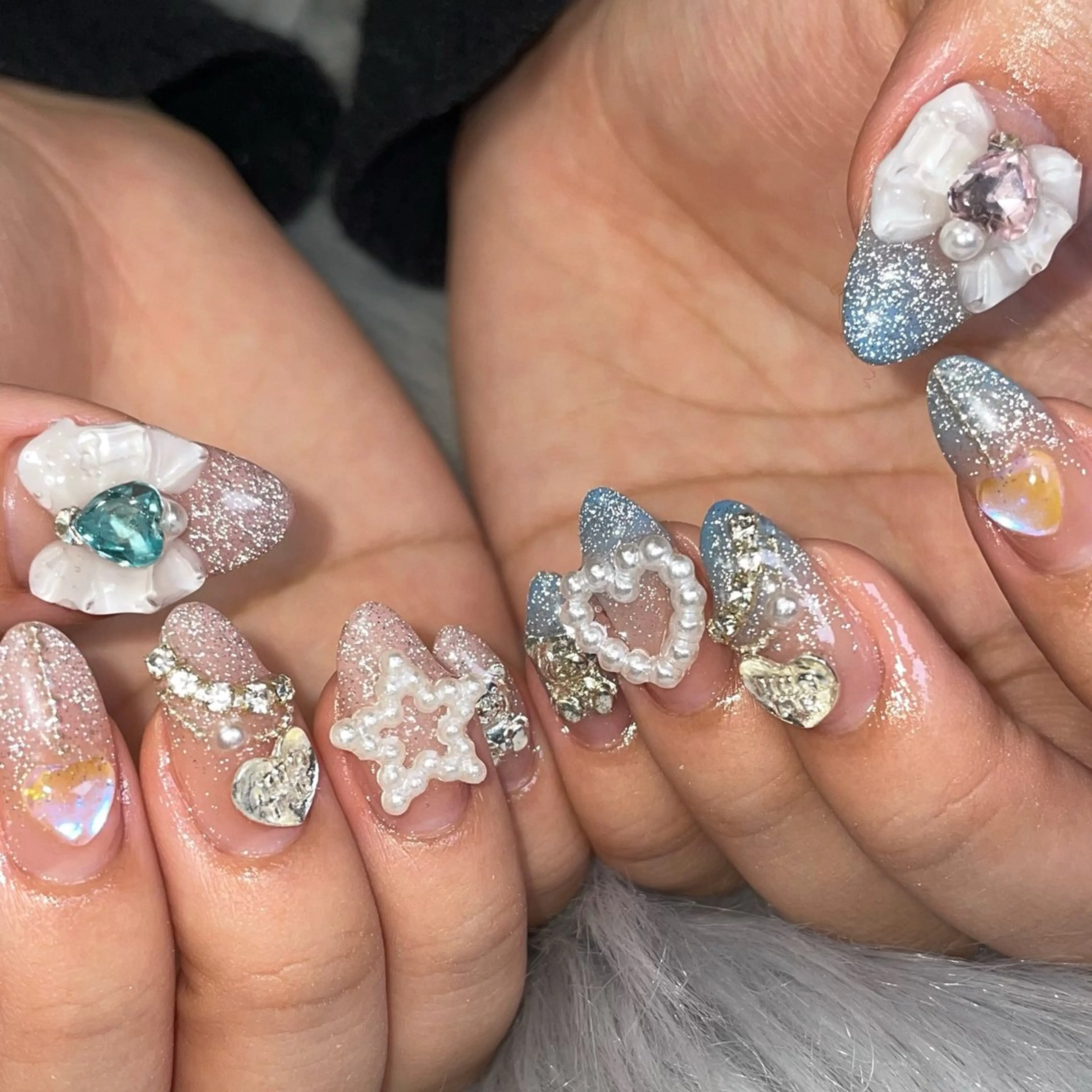 ネイル ラメ(グリッター) RICO NAIL所属・RICO Nail パーツつけ放題🌈のネイルデザイン