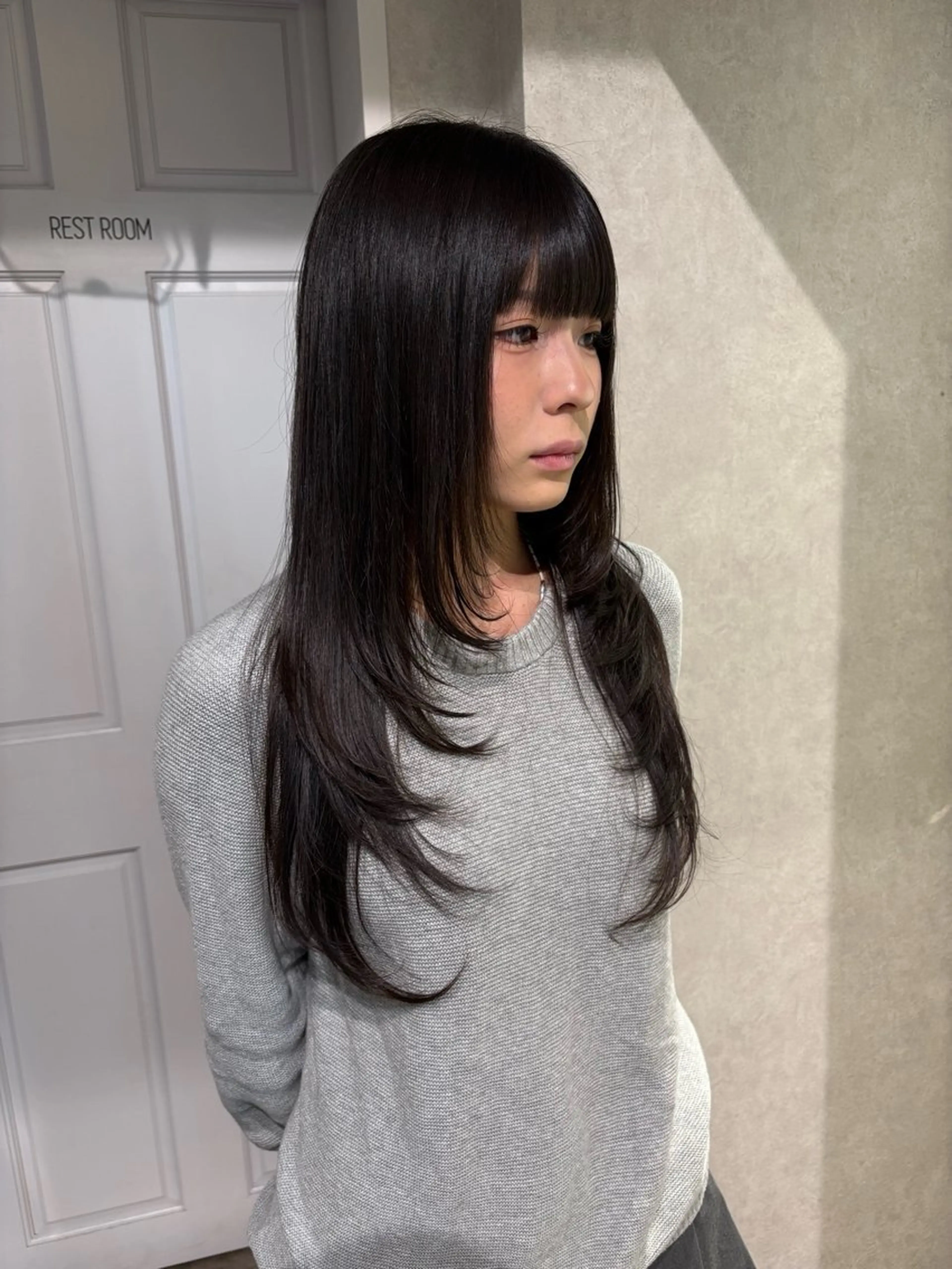 ロング レイヤーカット 透明感モテスタイル 💞SHIORI💞のヘアスタイル