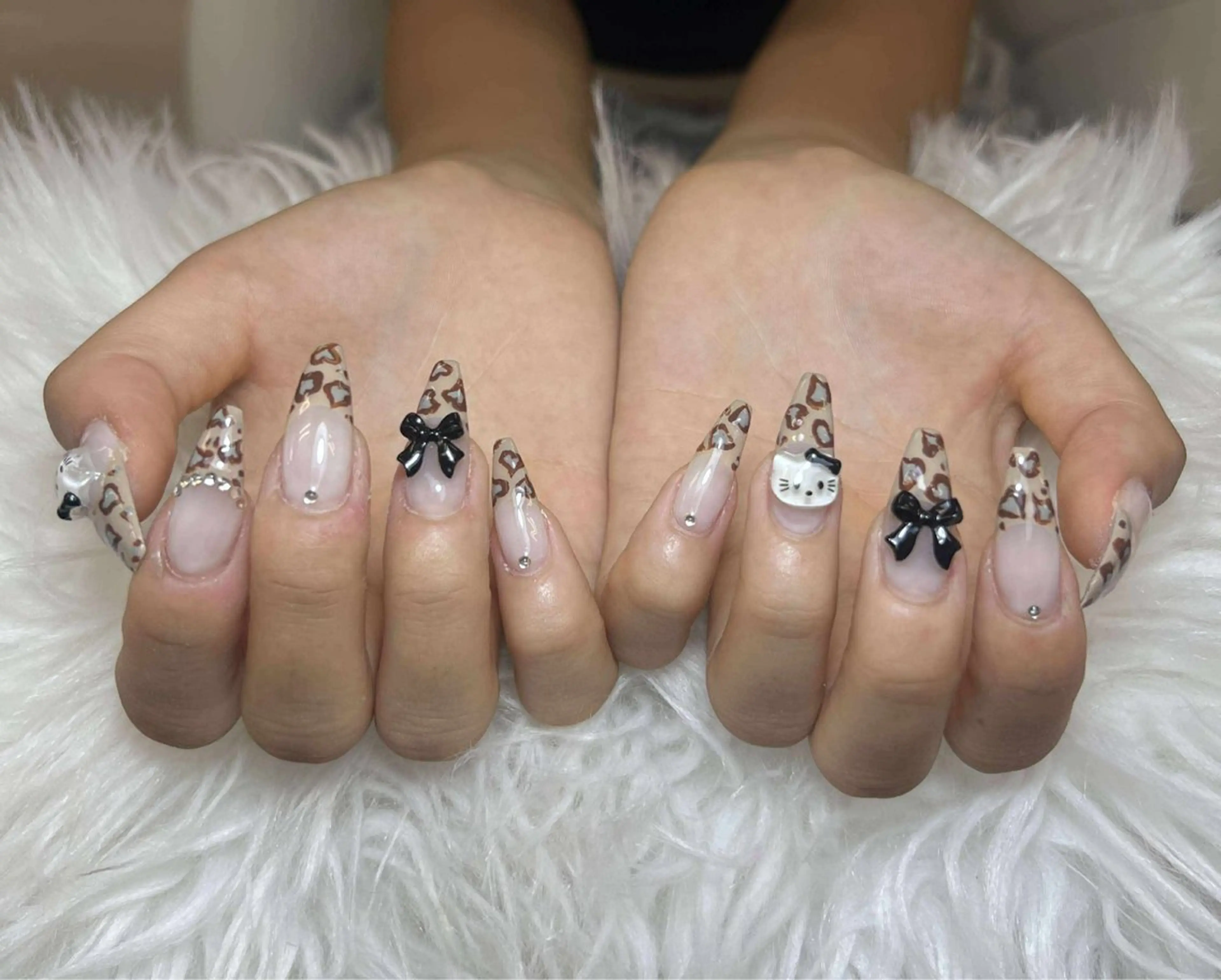 ネイル ハンドネイル ハンドケア Anh Nail 歌舞伎町のネイルデザイン