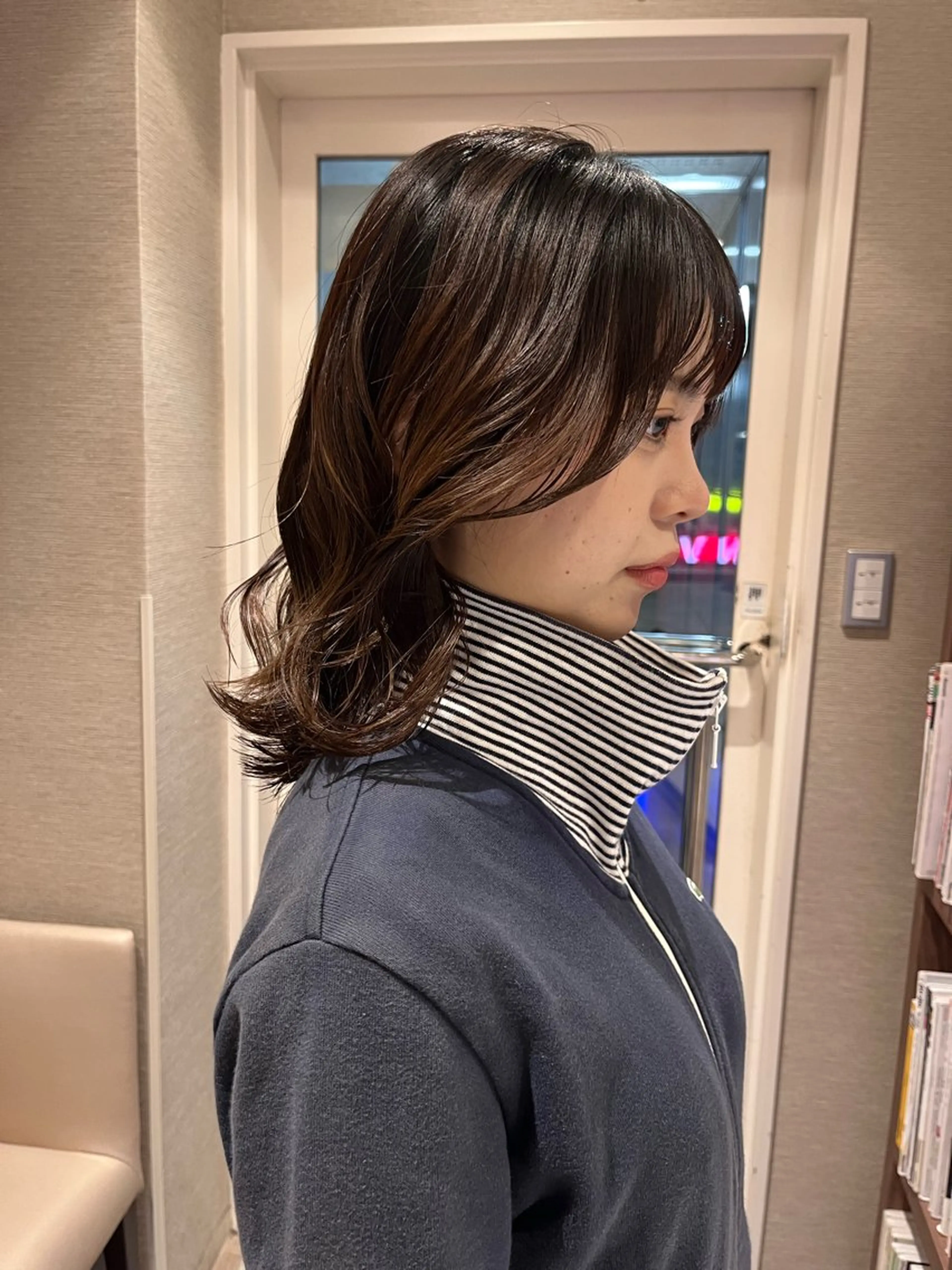 セミロング カラー 顔周りカット レイヤーカット dogstar小林諒 パーマ/レイヤーのヘアスタイル