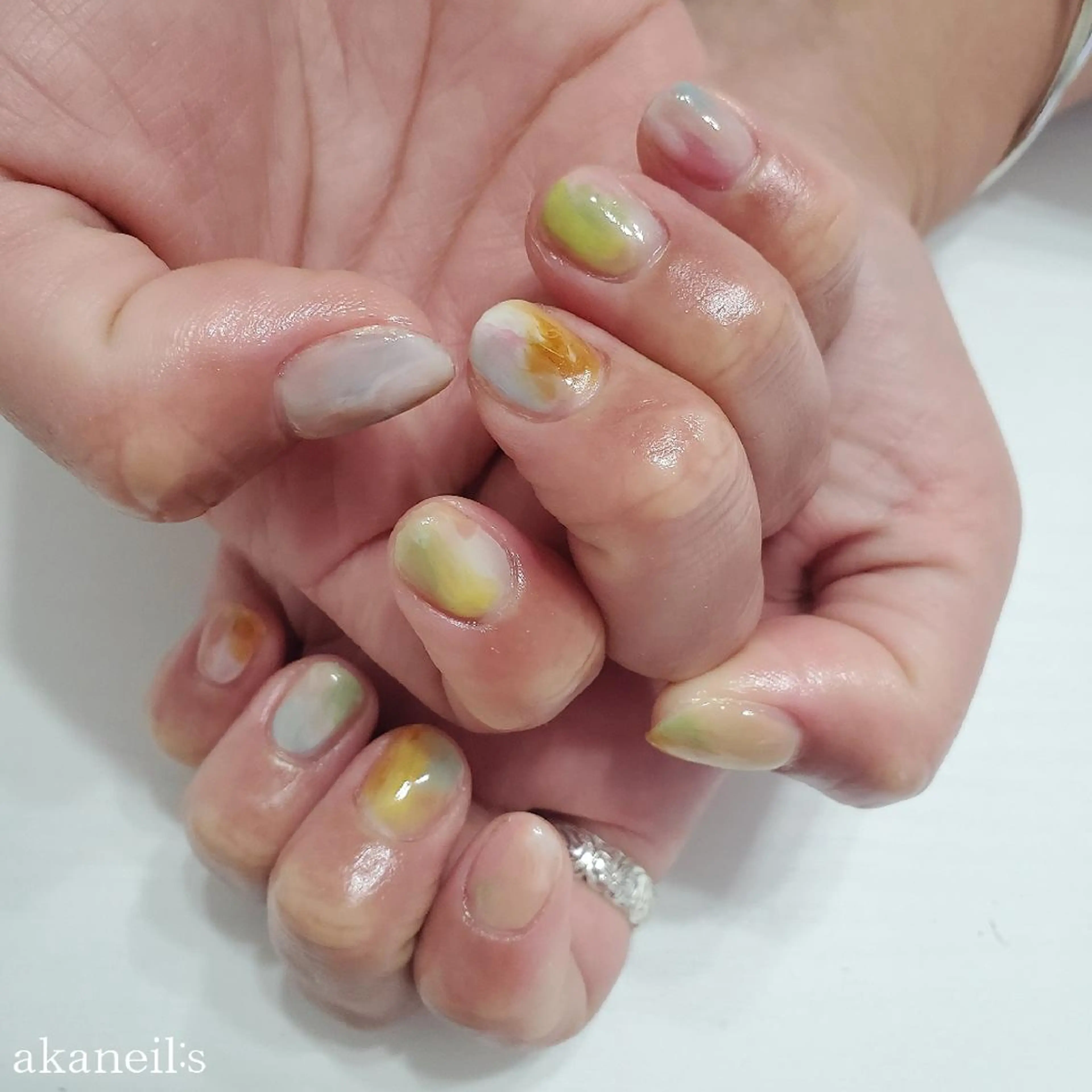 ネイル 大理石ネイル(マーブル) ニュアンスネイル 【akaneils】 アカネのネイルデザイン