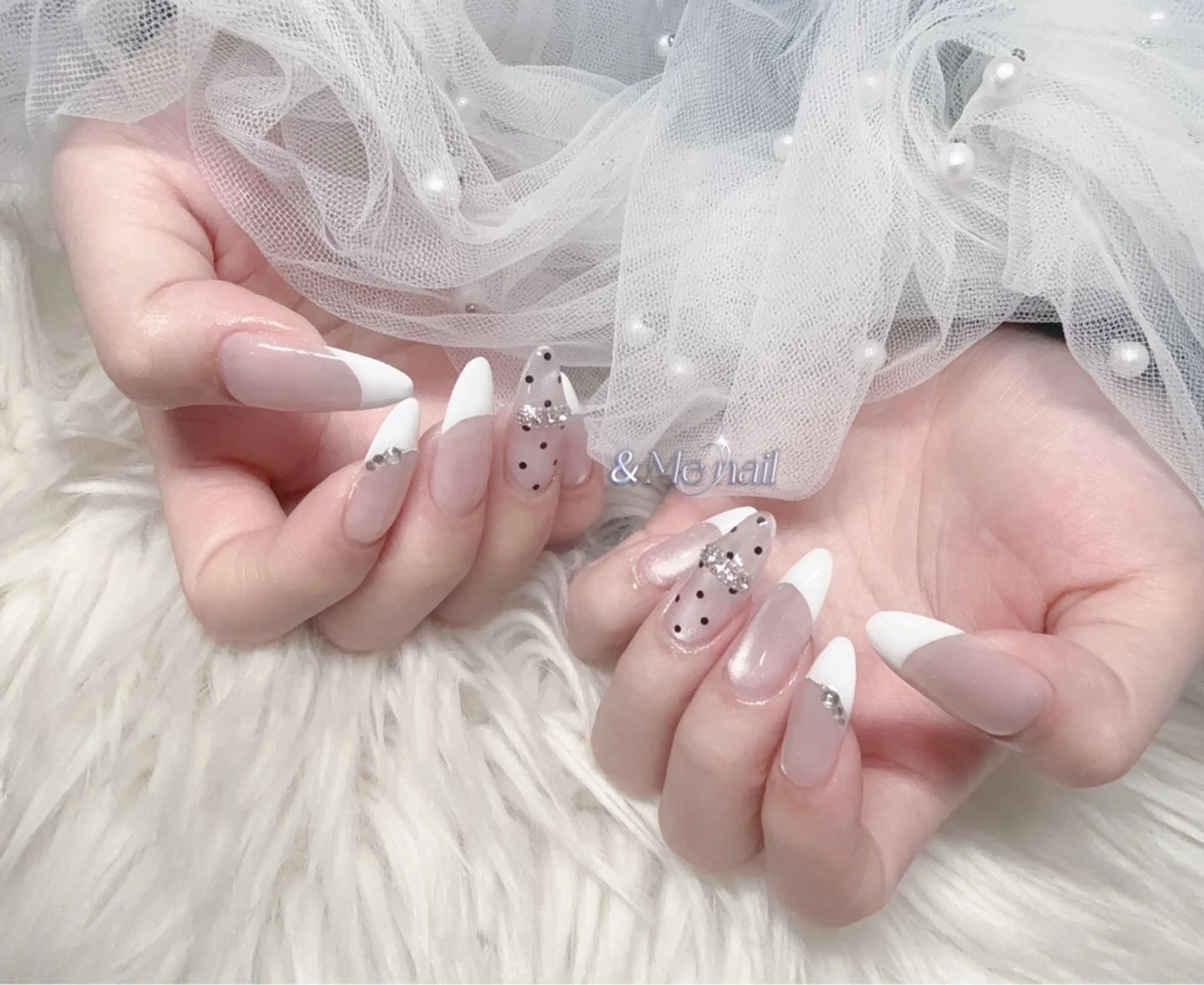 ネイル ハンドネイル &ME タカのネイルデザイン