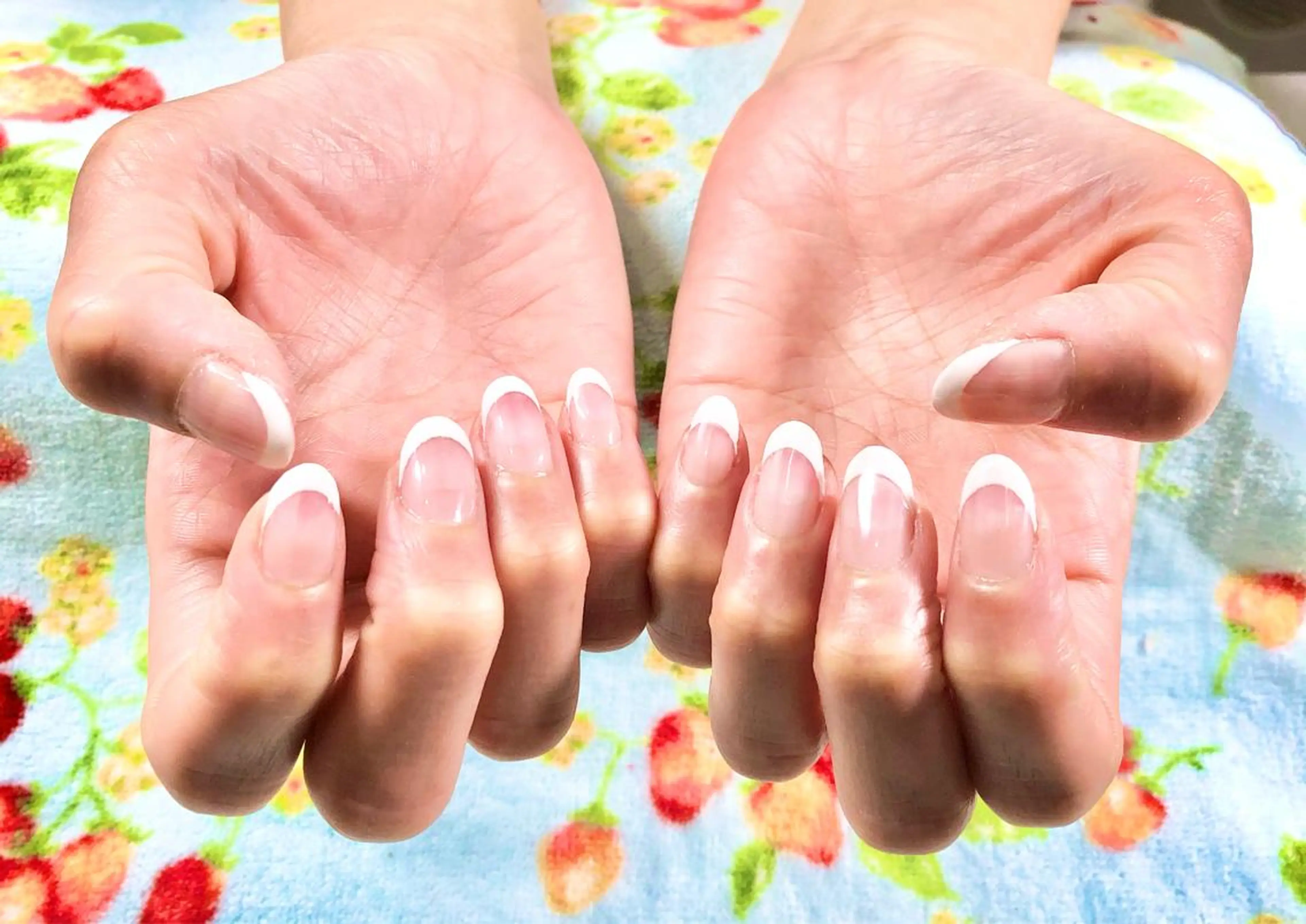 ネイル フレンチネイル ホワイト ハンドネイル Tairacchi タイラッチのエステ・リラクイメージ