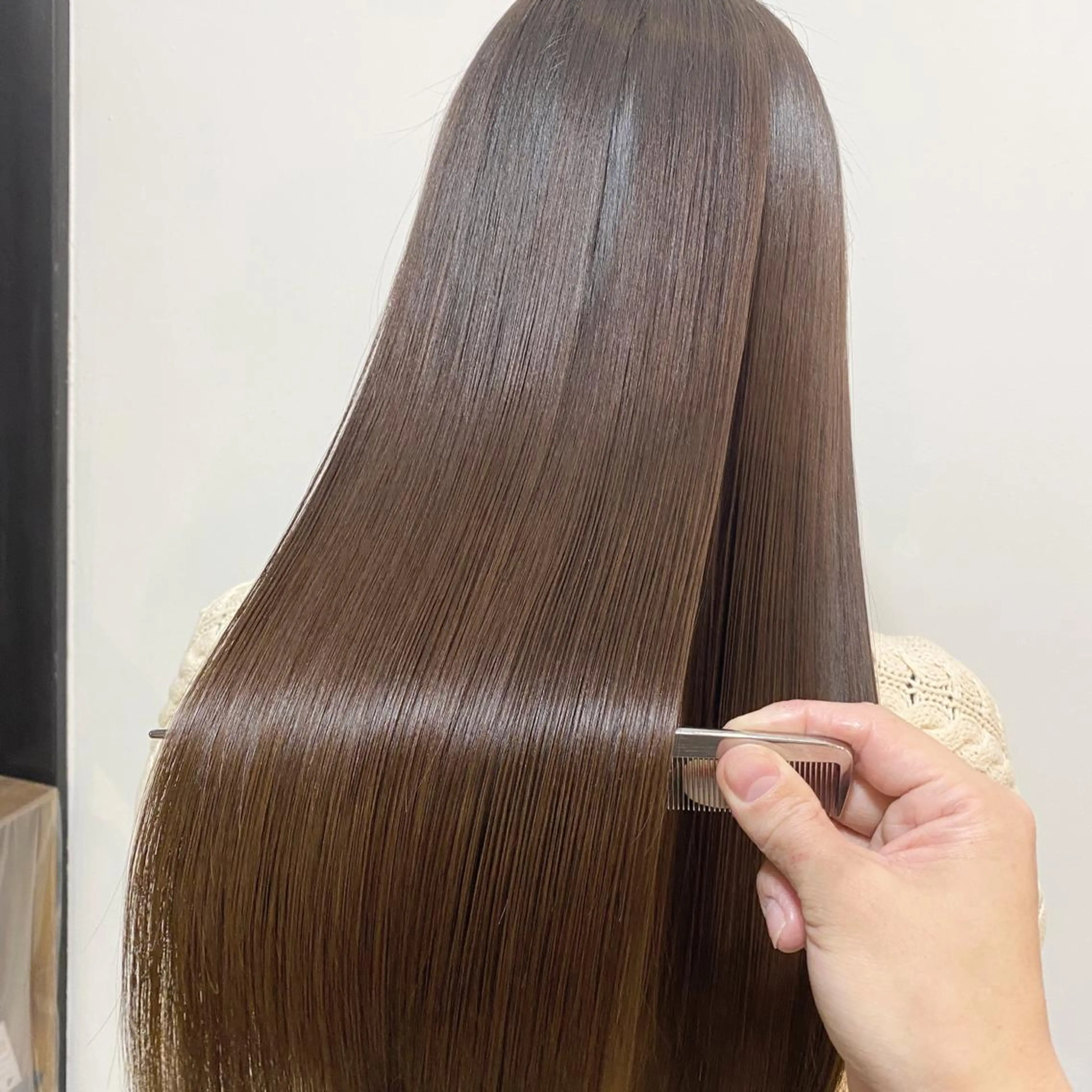 ロング 髪質改善 ロング トリートメント 酸熱トリートメント 髪質改善特化 安東駿介のヘアスタイル