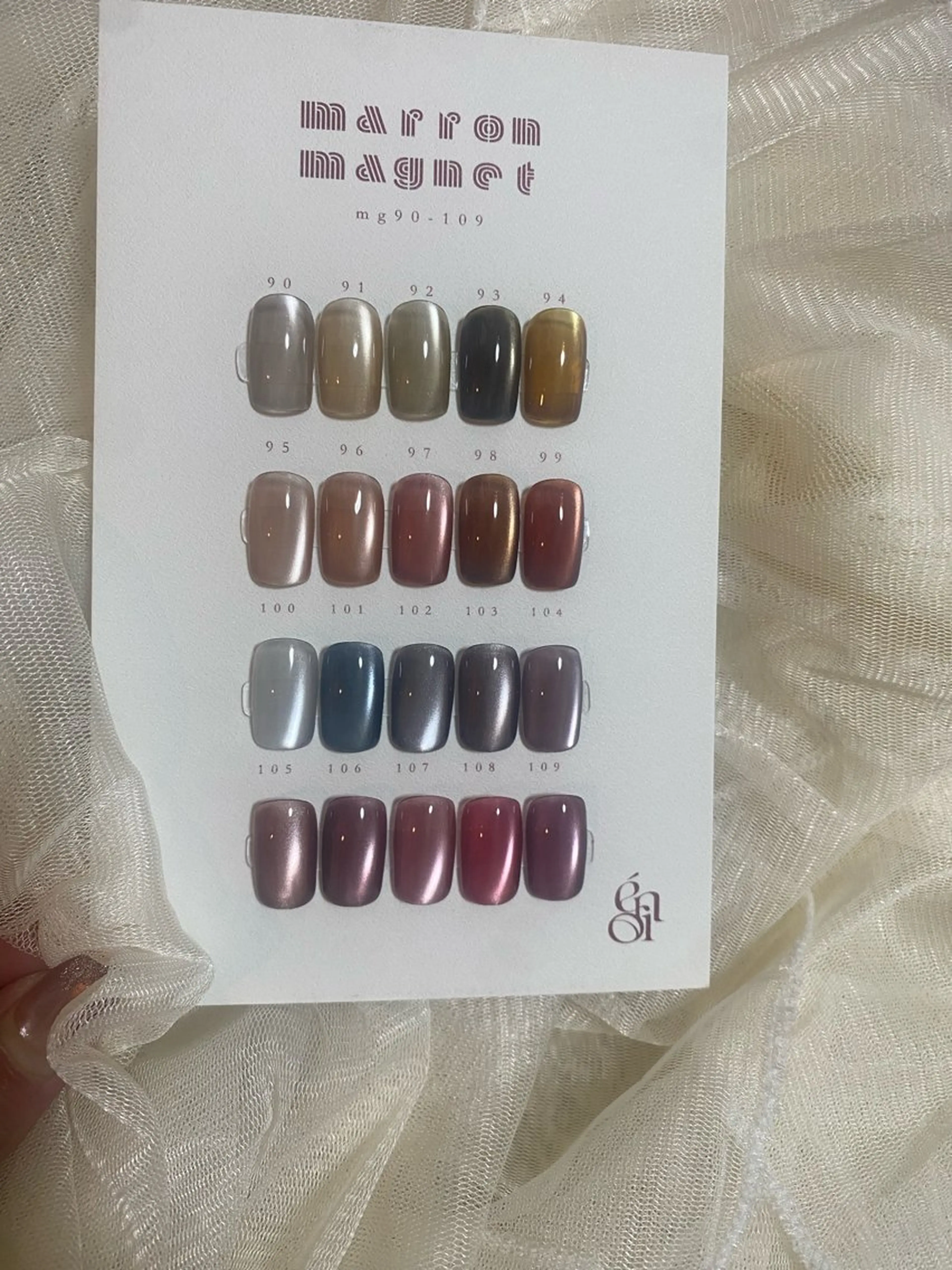 enoi  マグネットワンカラ　オフあり。2色OKの写真