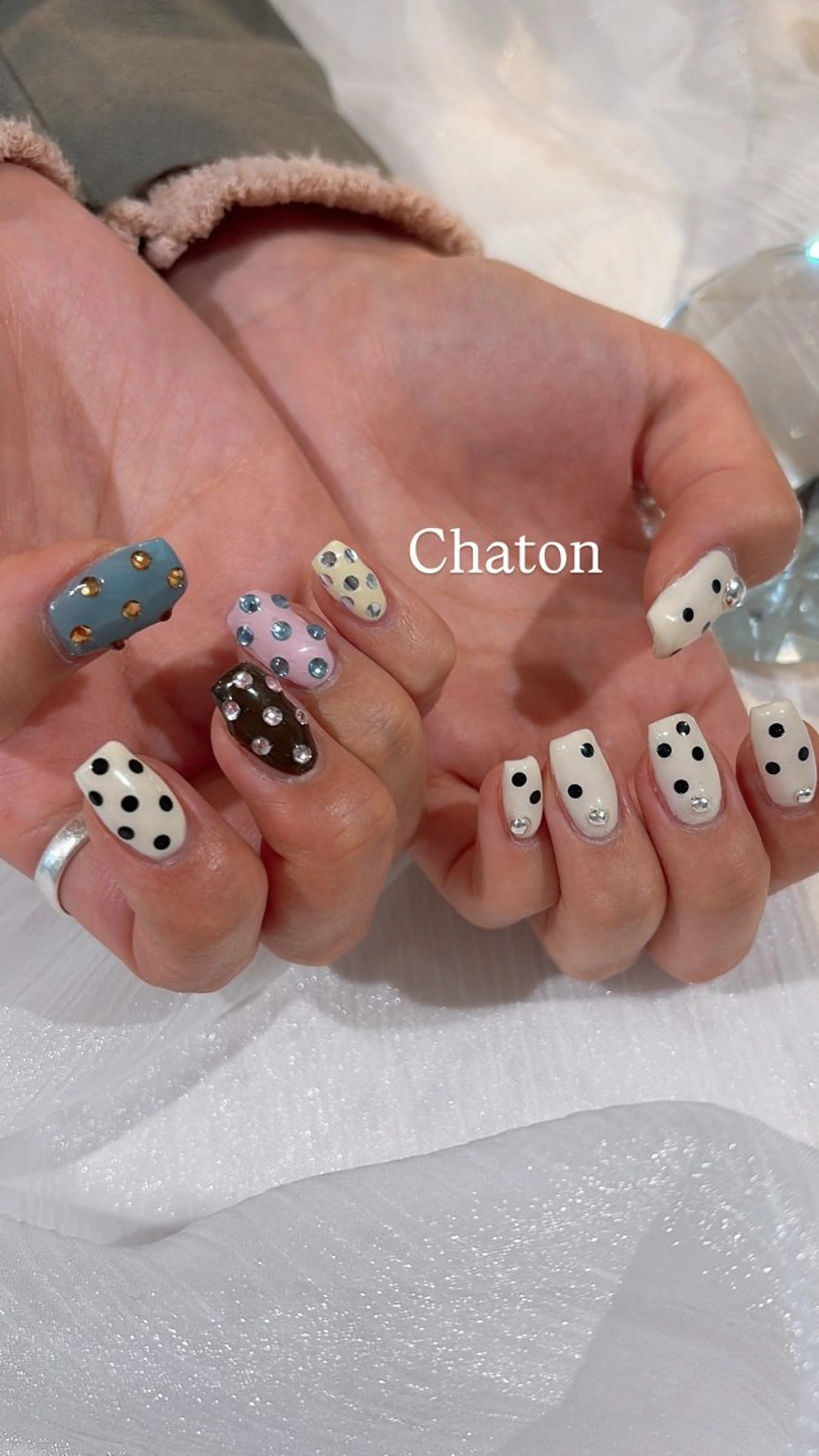 ネイル Chaton TAKAGIのネイルデザイン