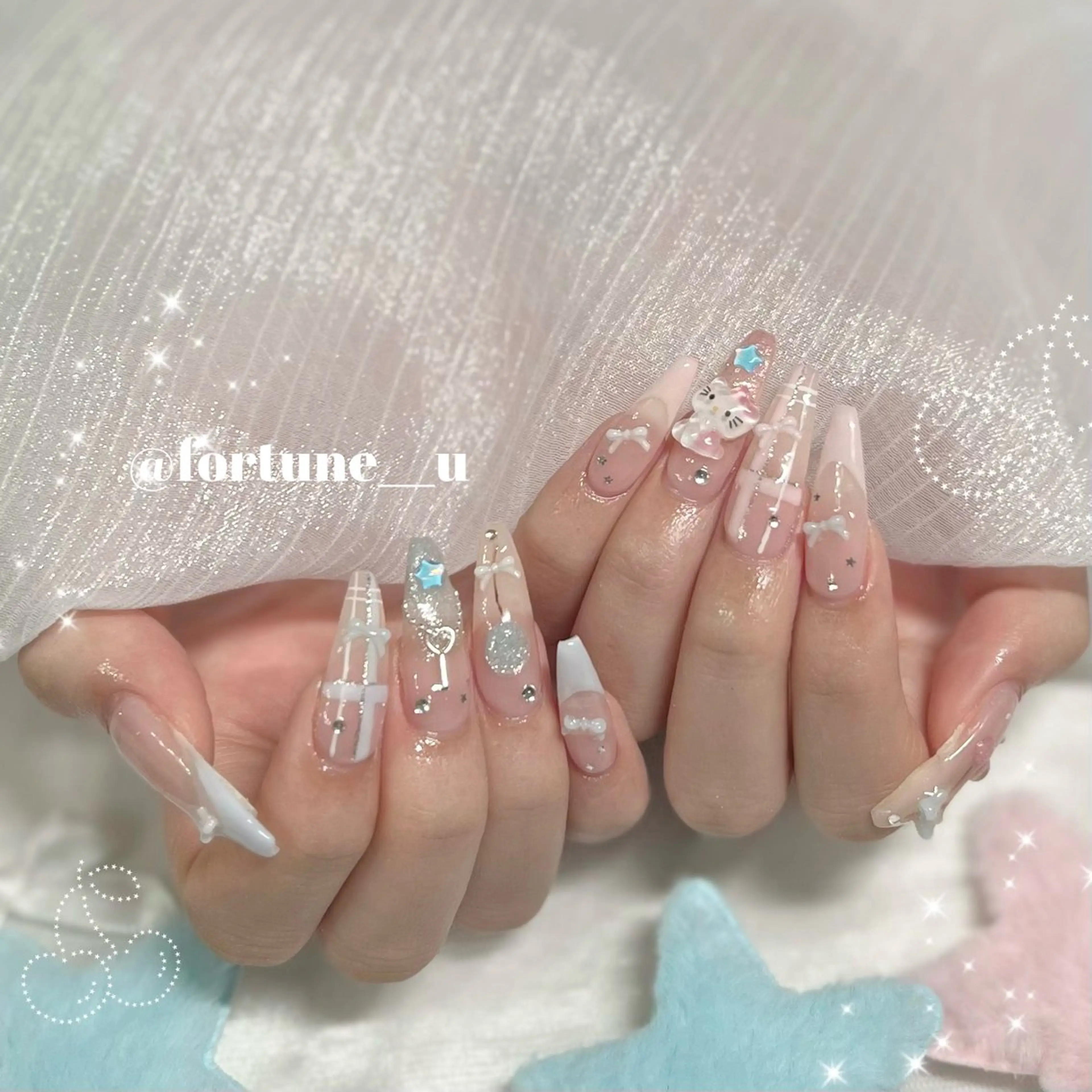 ネイル ガーリー 韓国ネイル ワンホンネイル ハンドネイル 💜✩.* Yuuna💜のネイルデザイン