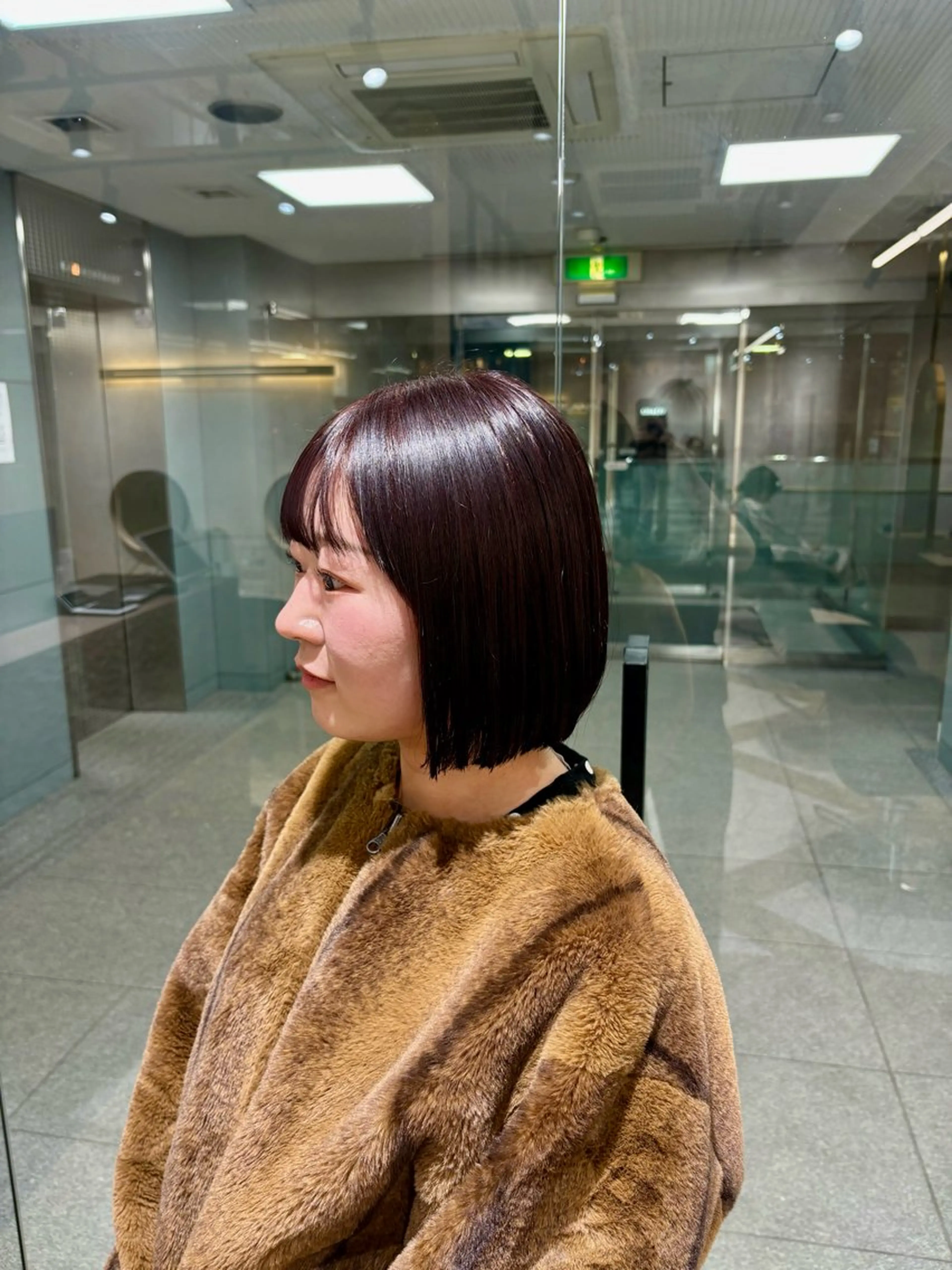 ショート ピンクブラウン ボブ カット ヘアカラー トリートメント 🩶ハイトーン🖤 URARAのヘアスタイル