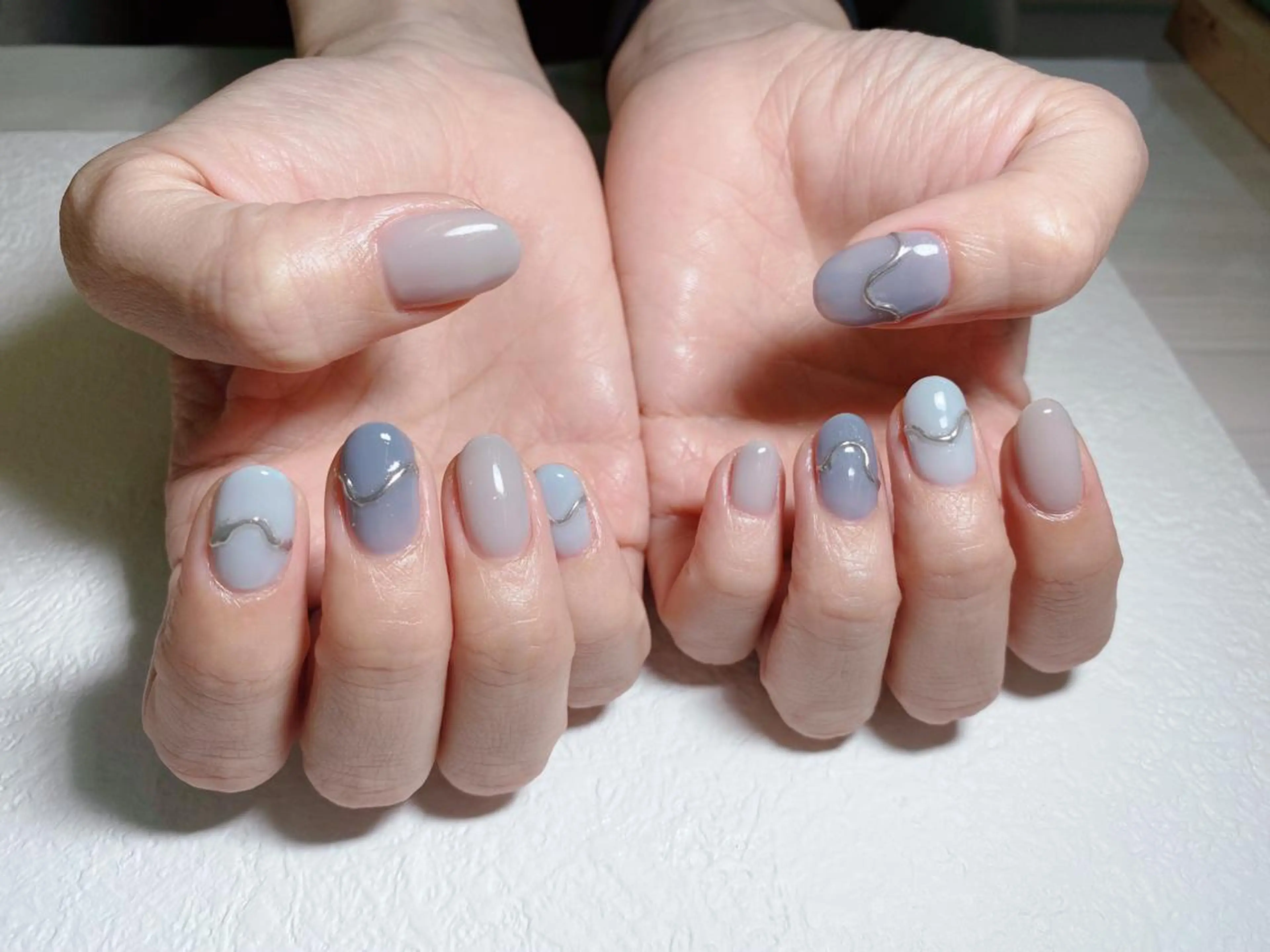 ネイル シンプルネイル 中村 麻衣のネイルデザイン