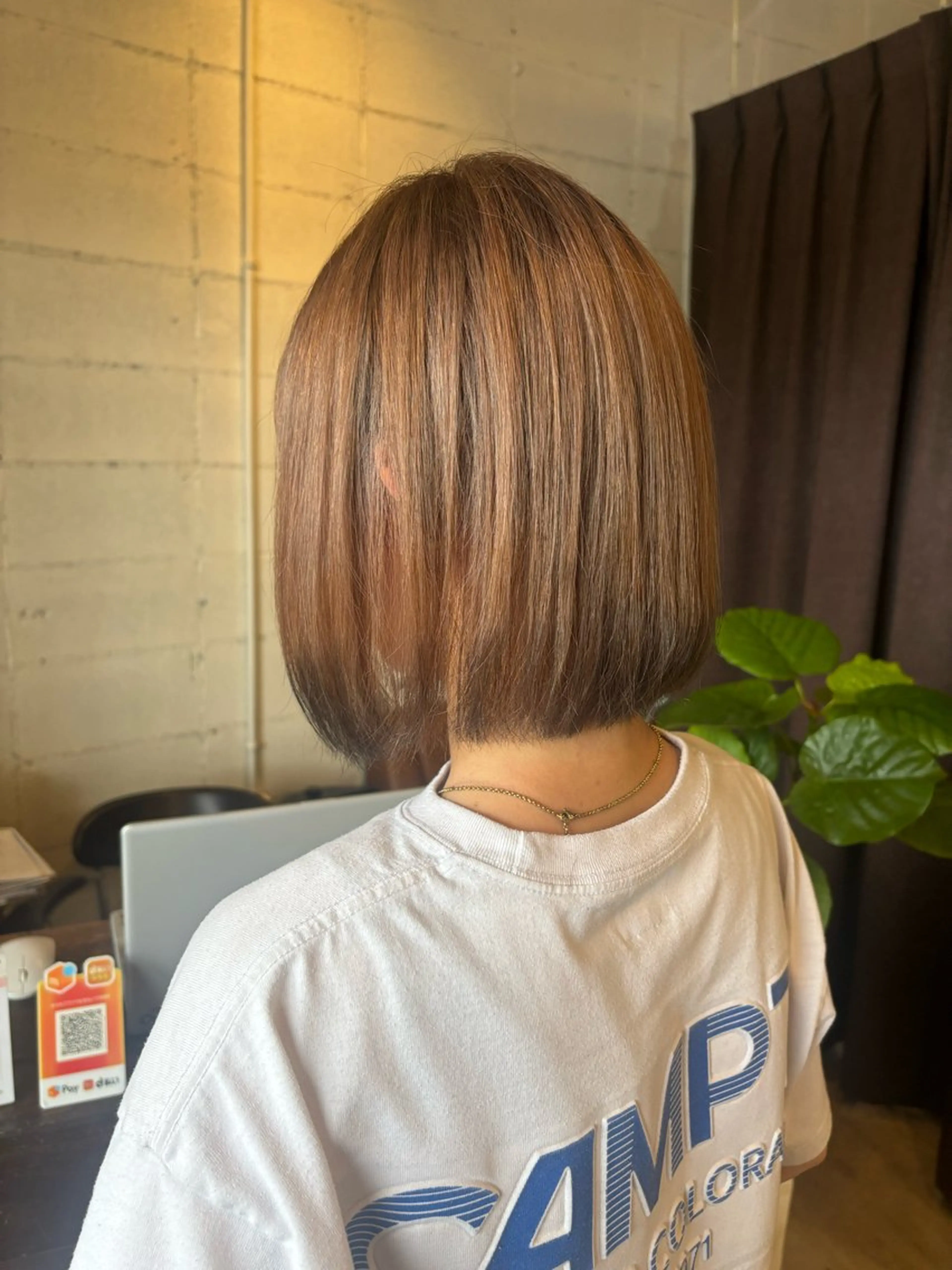 ミディアム カラー デザインカラー ハイトーンカラー @z（アットゼー） arisaのヘアスタイル