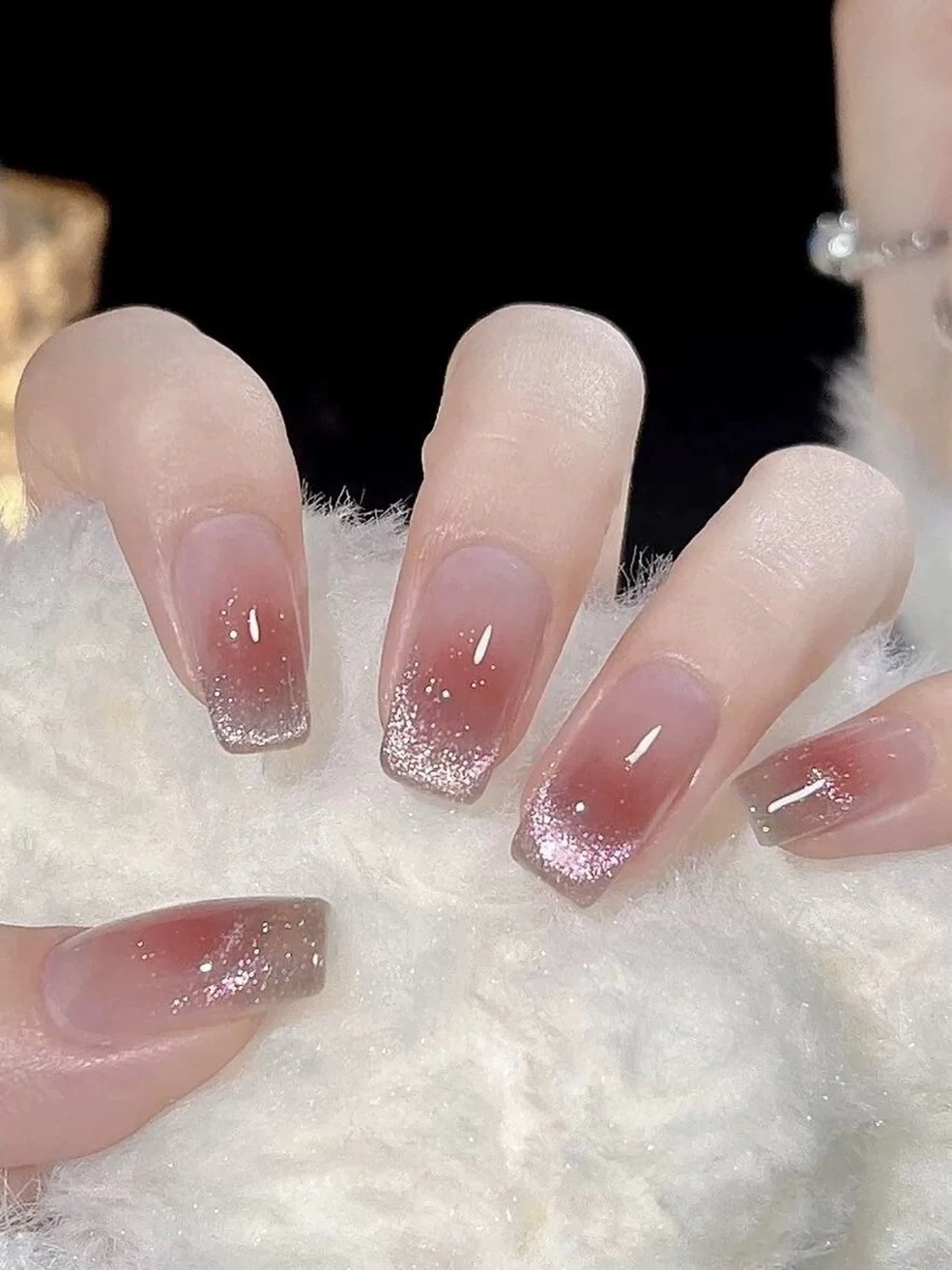 ミディアム ハンドネイル Hanaai Salon新大久保店のネイルデザイン