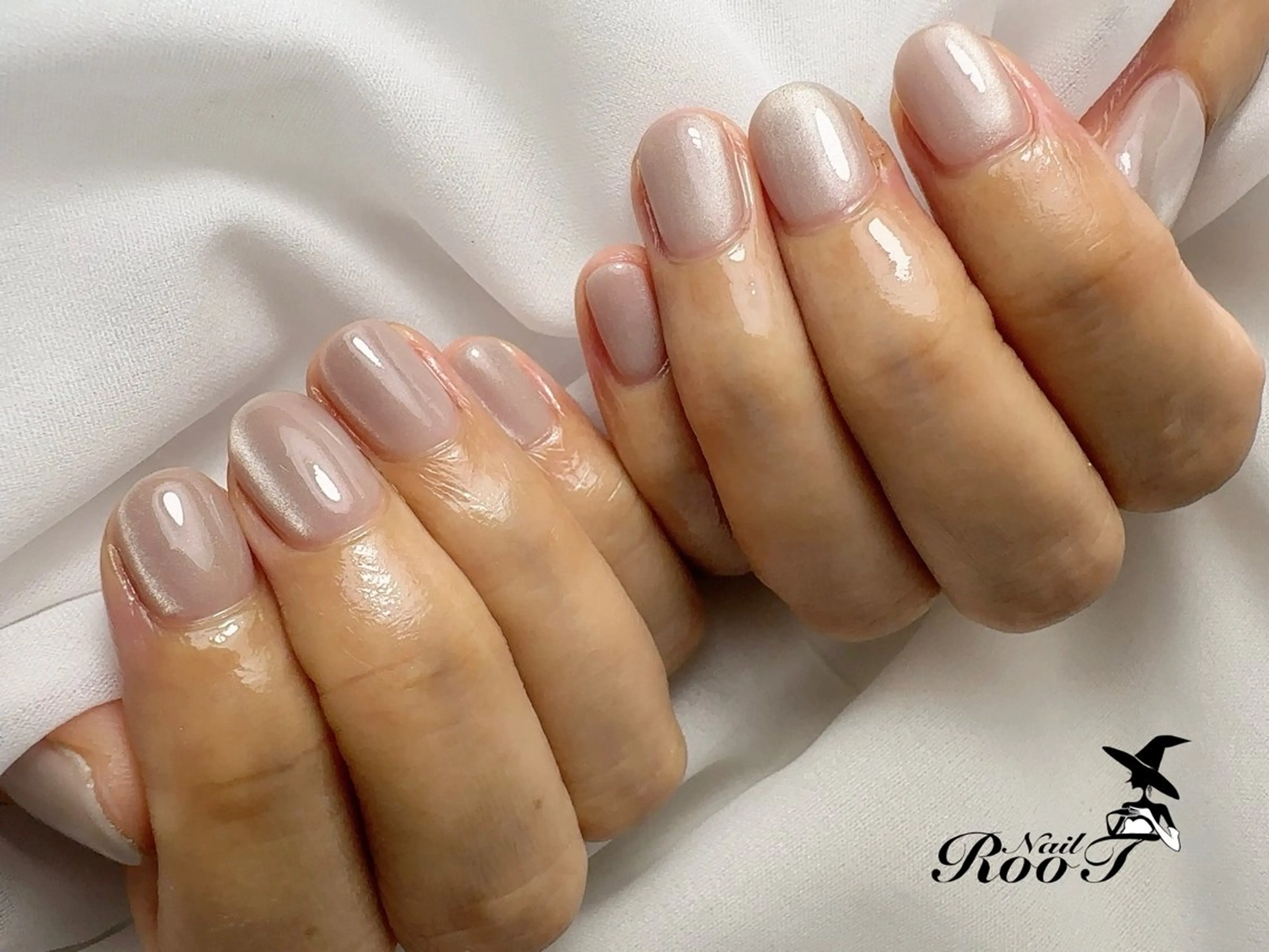 ネイル マグネットネイル ハンドネイル RooT Nailのネイルデザイン