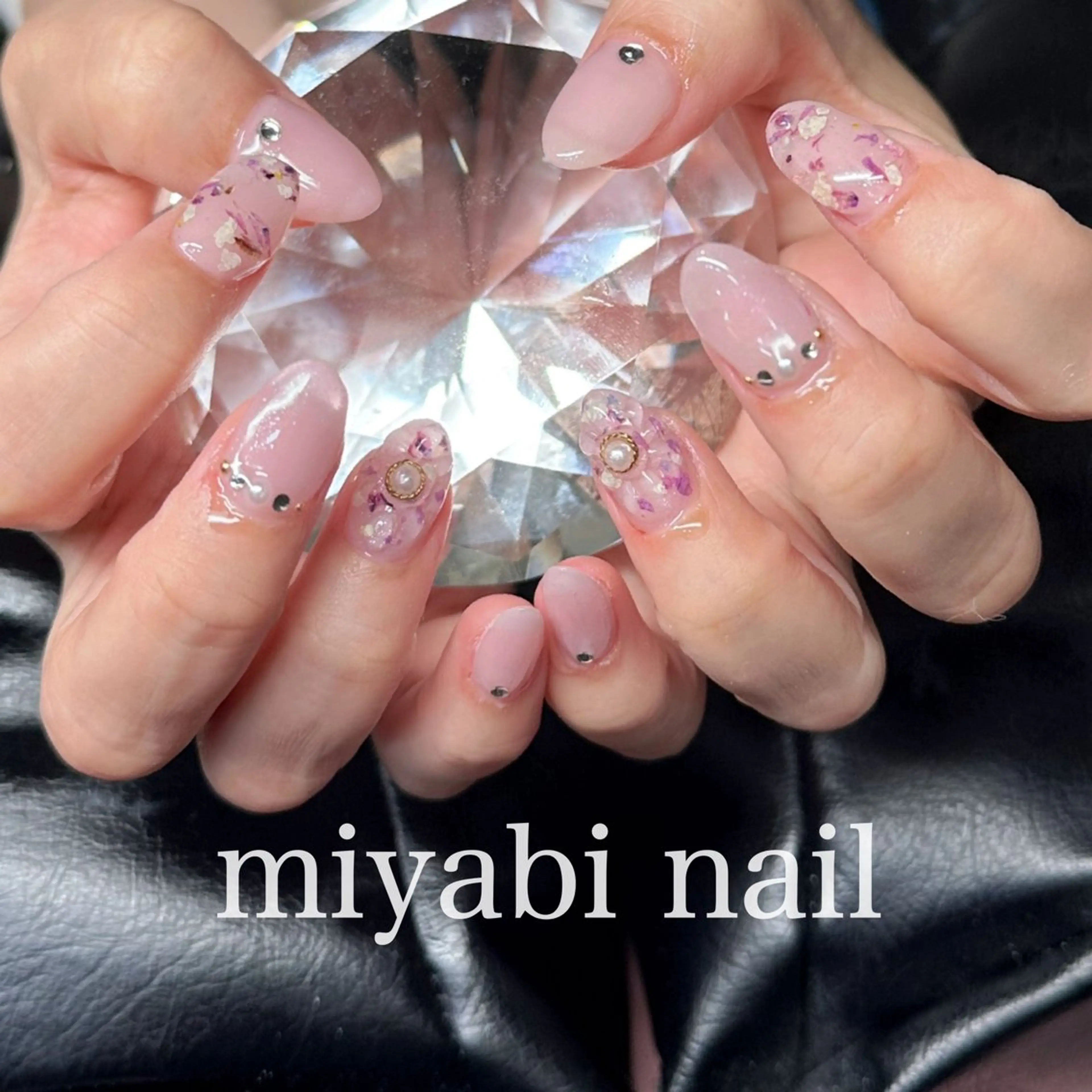 ネイル アートネイル フラワーネイル ジェルネイル ラメ(グリッター) 持ち込み ハンドネイル miyabi nail 桂川駅近くのネイルデザイン