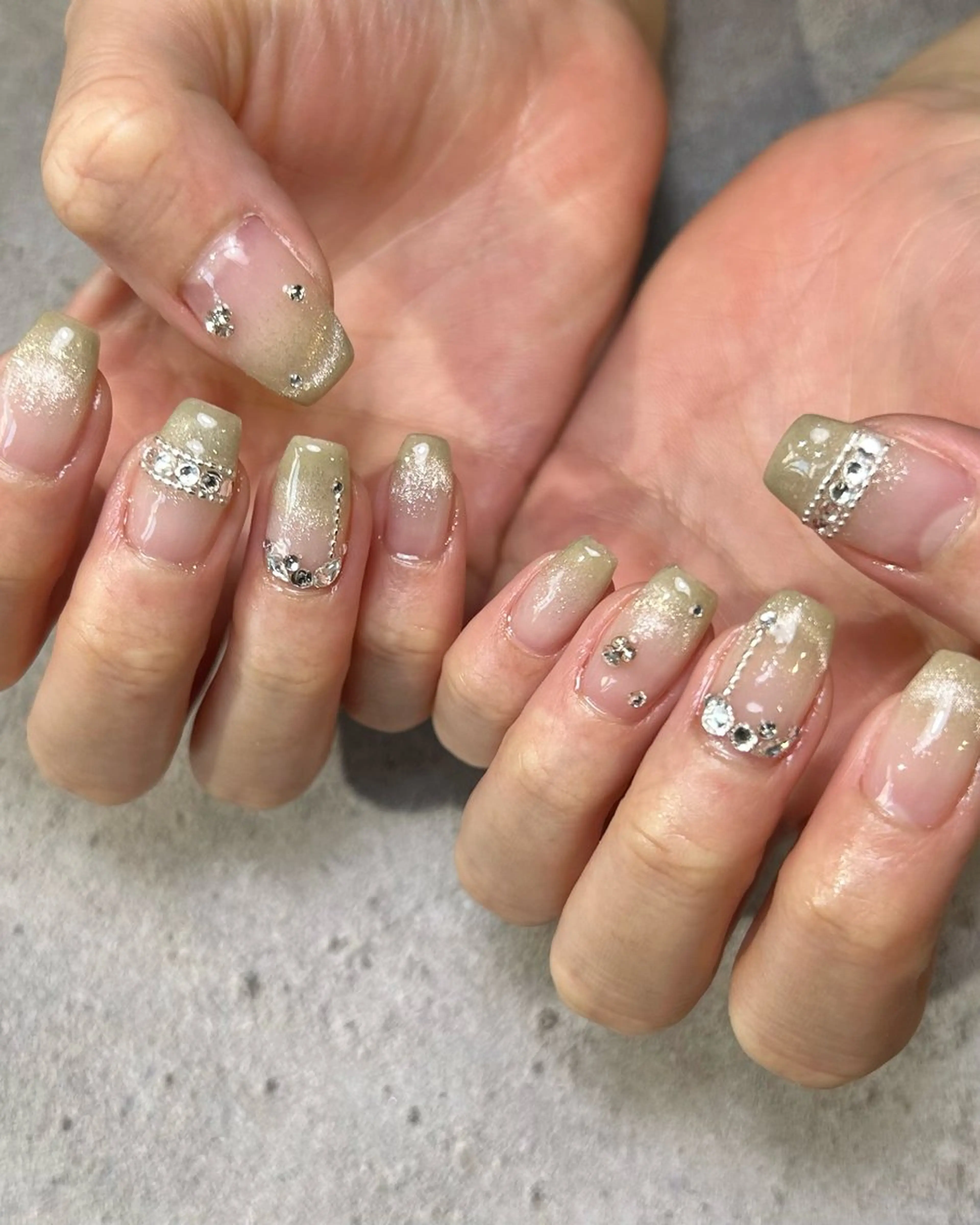 ネイル 持ち込み ストーンネイル ハンドネイル Reflection marikoのネイルデザイン