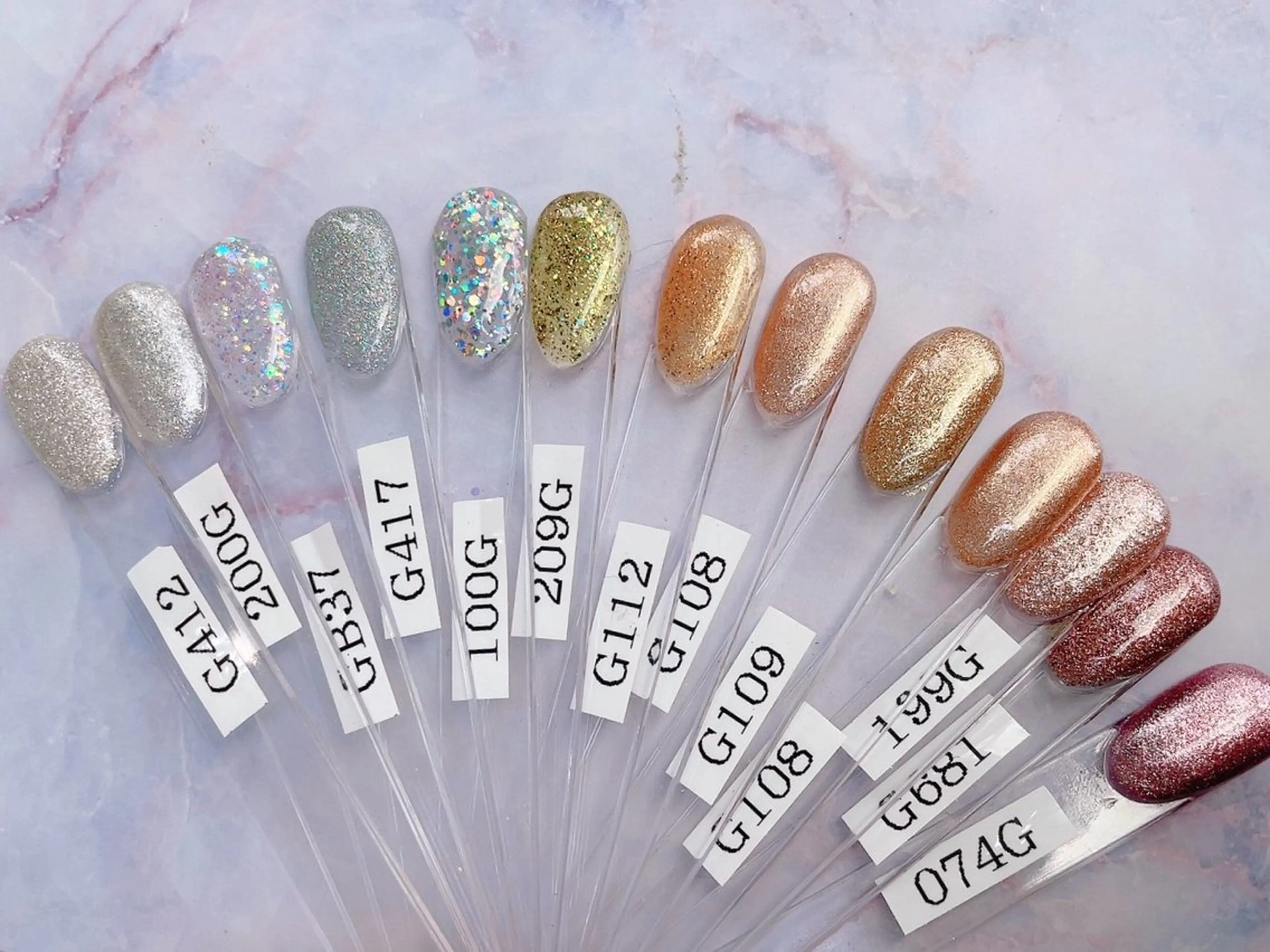 ✨モデル価格✨ワンカラーorラメグラ ⚠️オフ別料金の写真