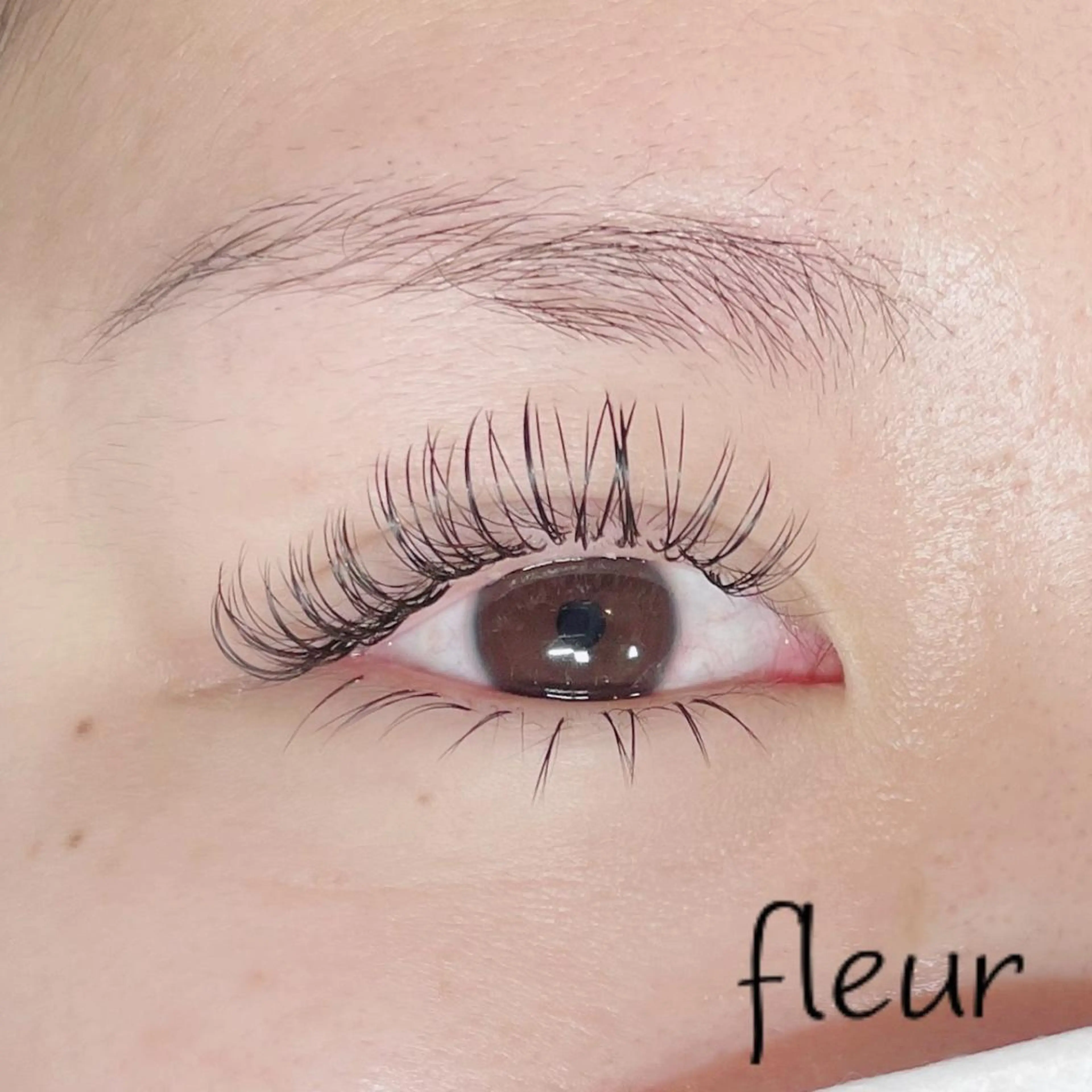 マツエク・マツパ 下まつげエクステ マツエク 🍀fleur🍀 束感/ワンホン/杉浦のマツエク・マツパデザイン