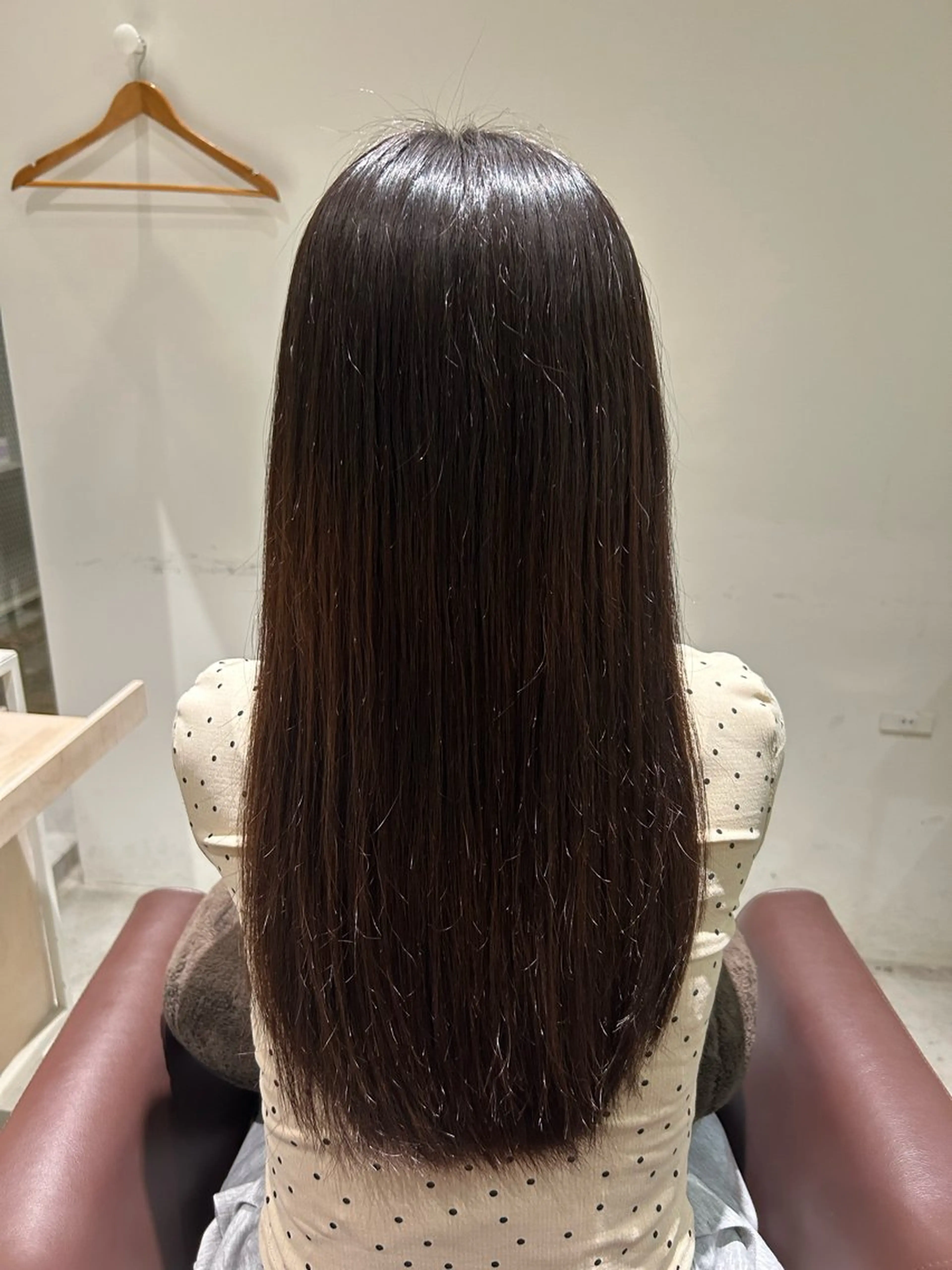 ロング 縮毛矯正 森本 愛未のヘアスタイル