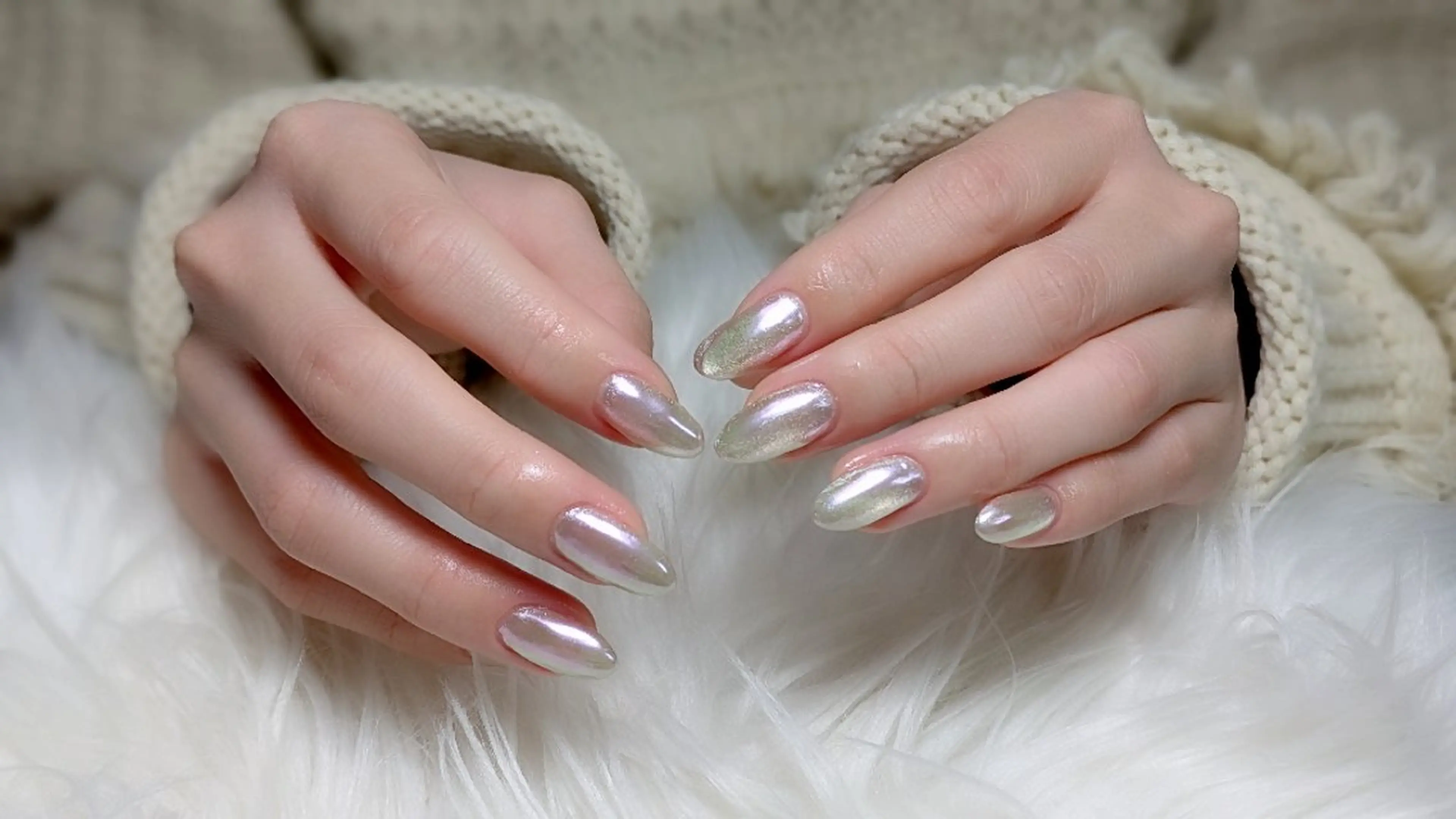 ネイル マグネットネイル ミラーネイル ハンドネイル m&pPrivate nailsalonのネイルデザイン