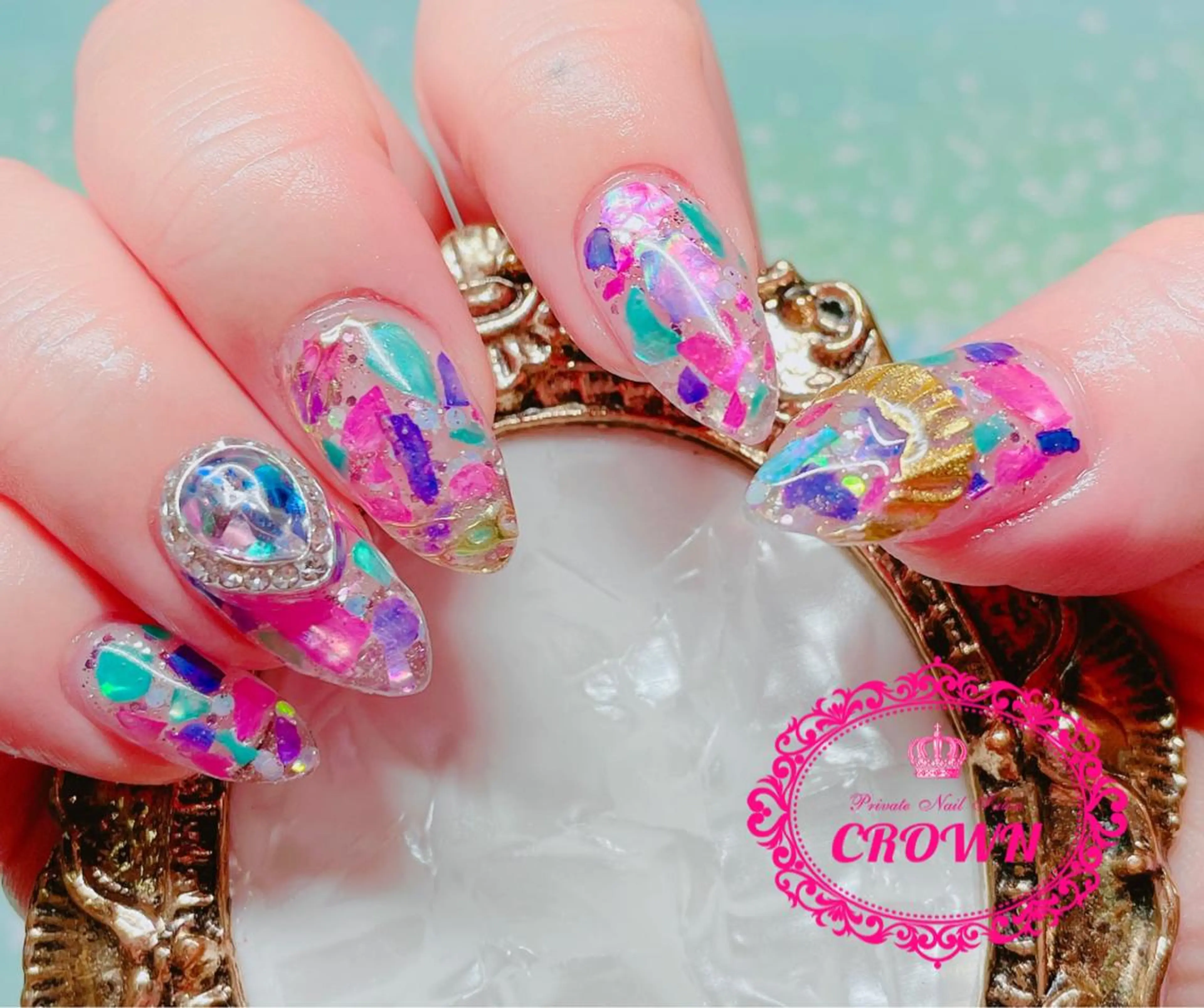 ネイル CROWN プライベートサロンのネイルデザイン