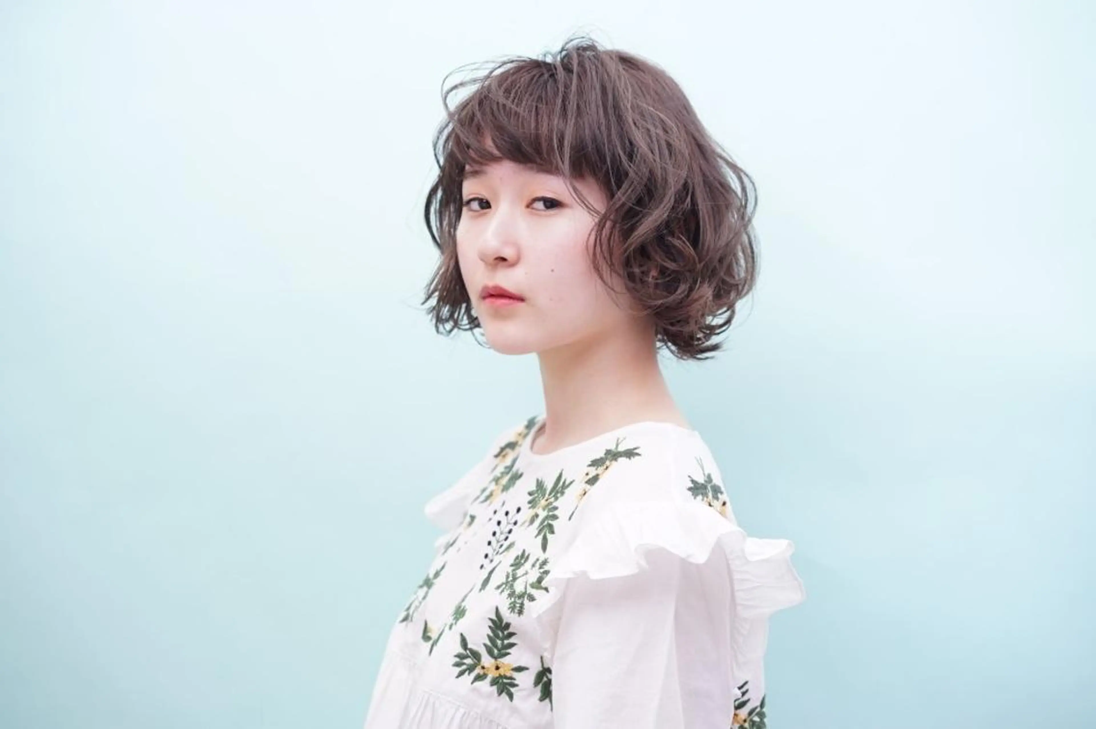 ミディアム パーマ カラー ミディアムパーマ 武川 楓のヘアスタイル