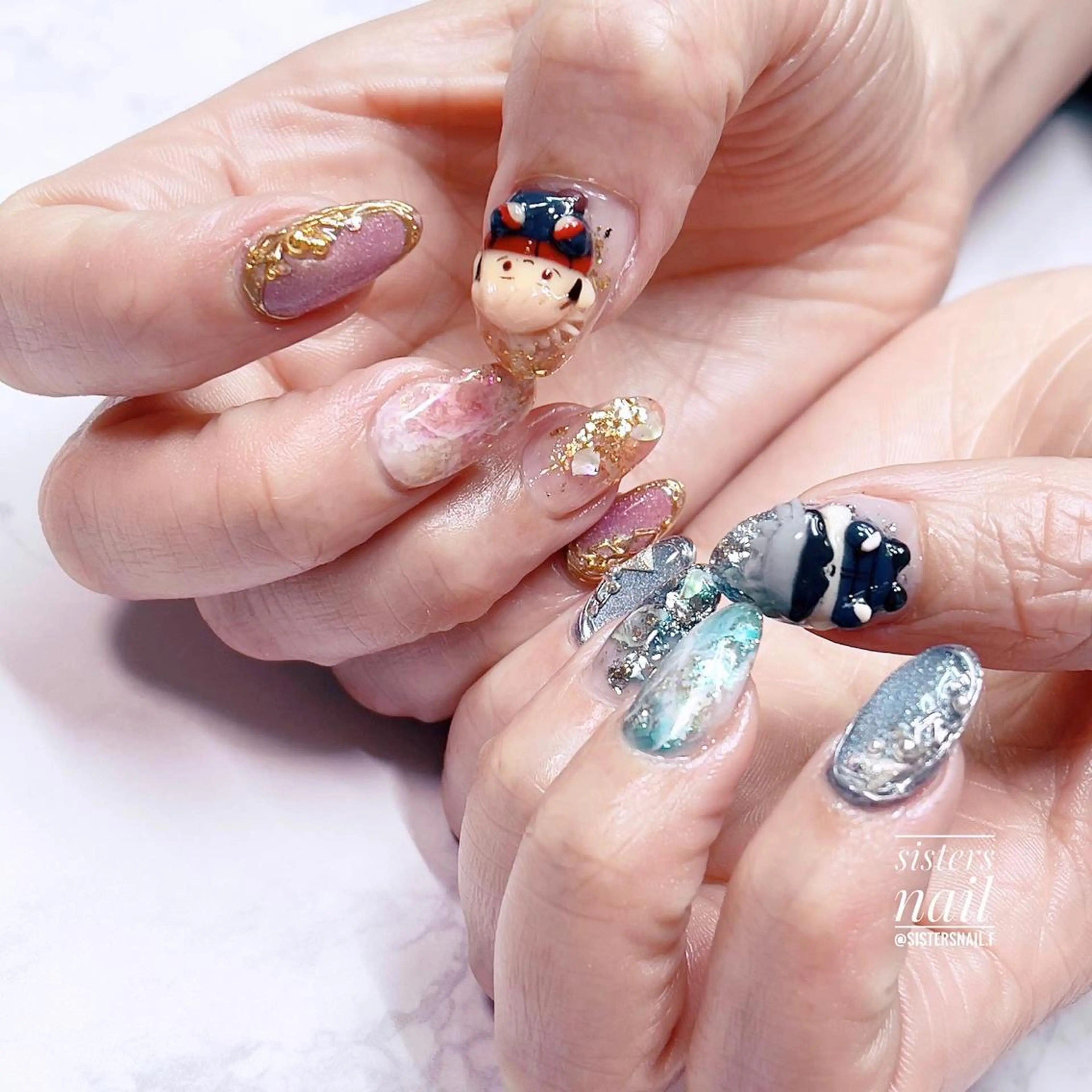 ネイル アートネイル キラキラネイル ニュアンスネイル sisters nail.fのネイルデザイン