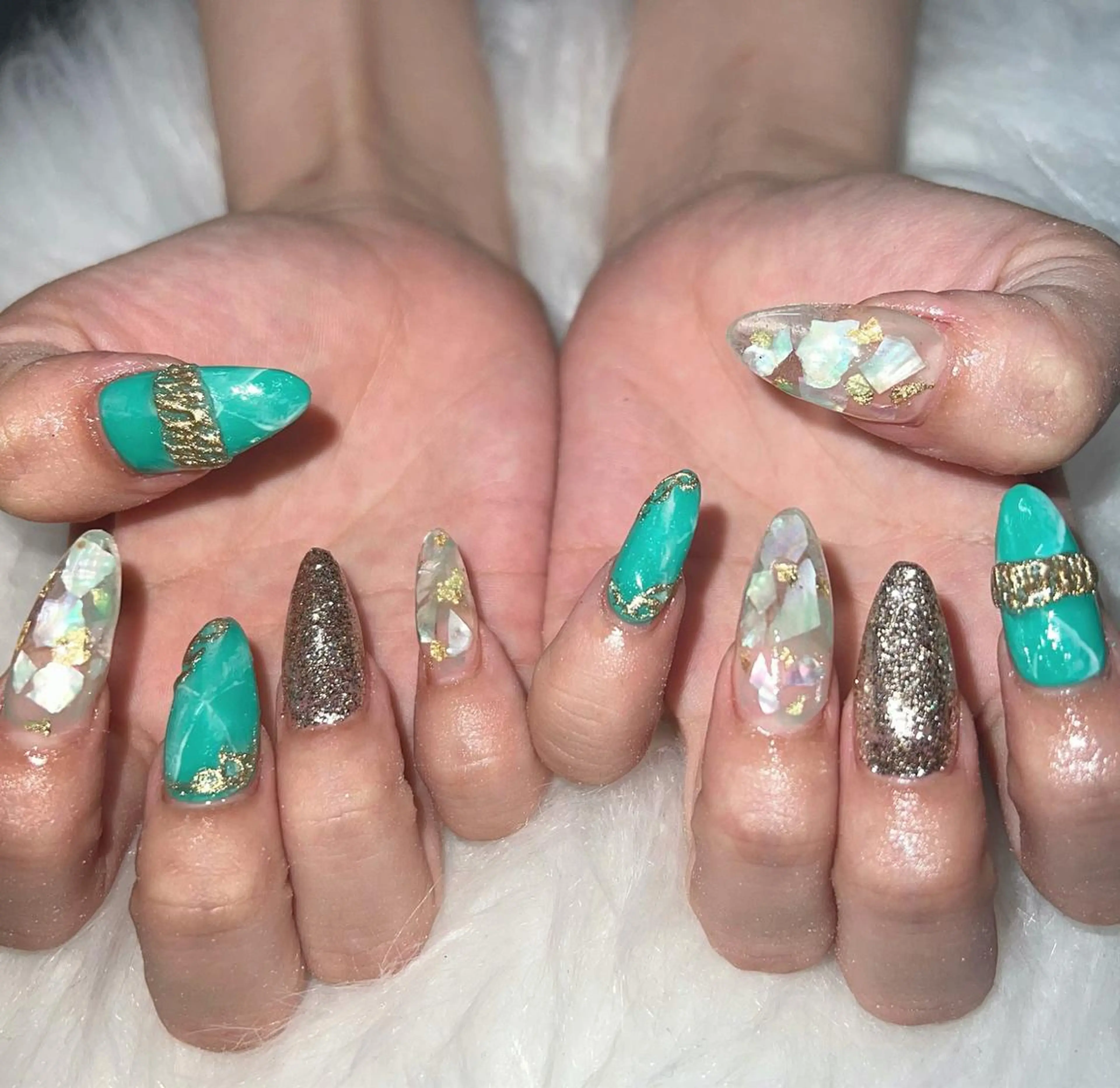 ロング ハンドネイル mao .のネイルデザイン