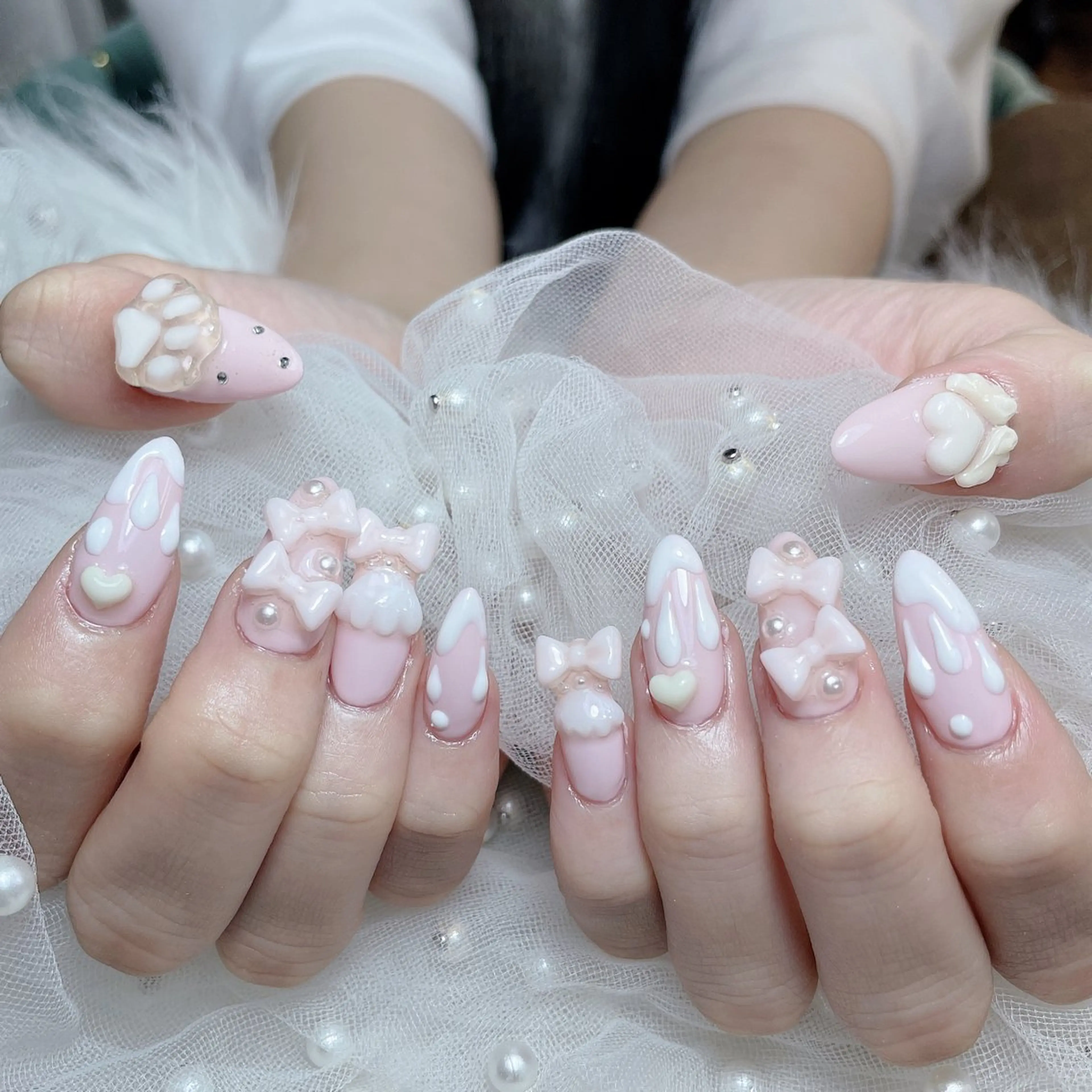 ネイル ハート 韓国ネイル 夏ネイル ワンホンネイル ハンドネイル Melody Nail所属・Melody  3D/スカルプ専門店のネイルデザイン